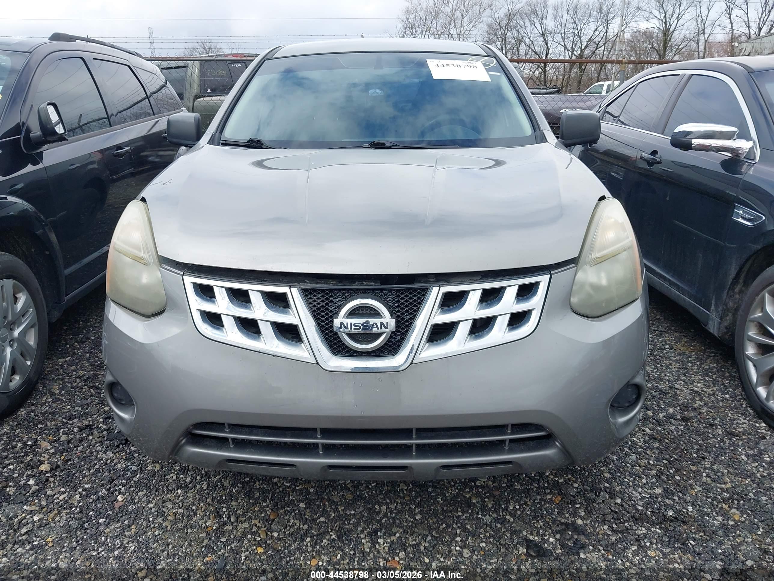 NISSAN ROGUE image 6
