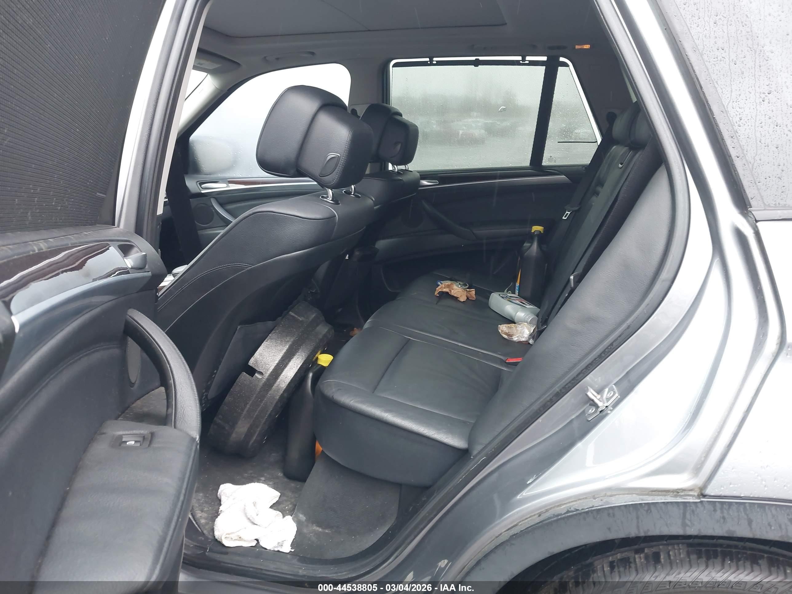 BMW X5 image 8