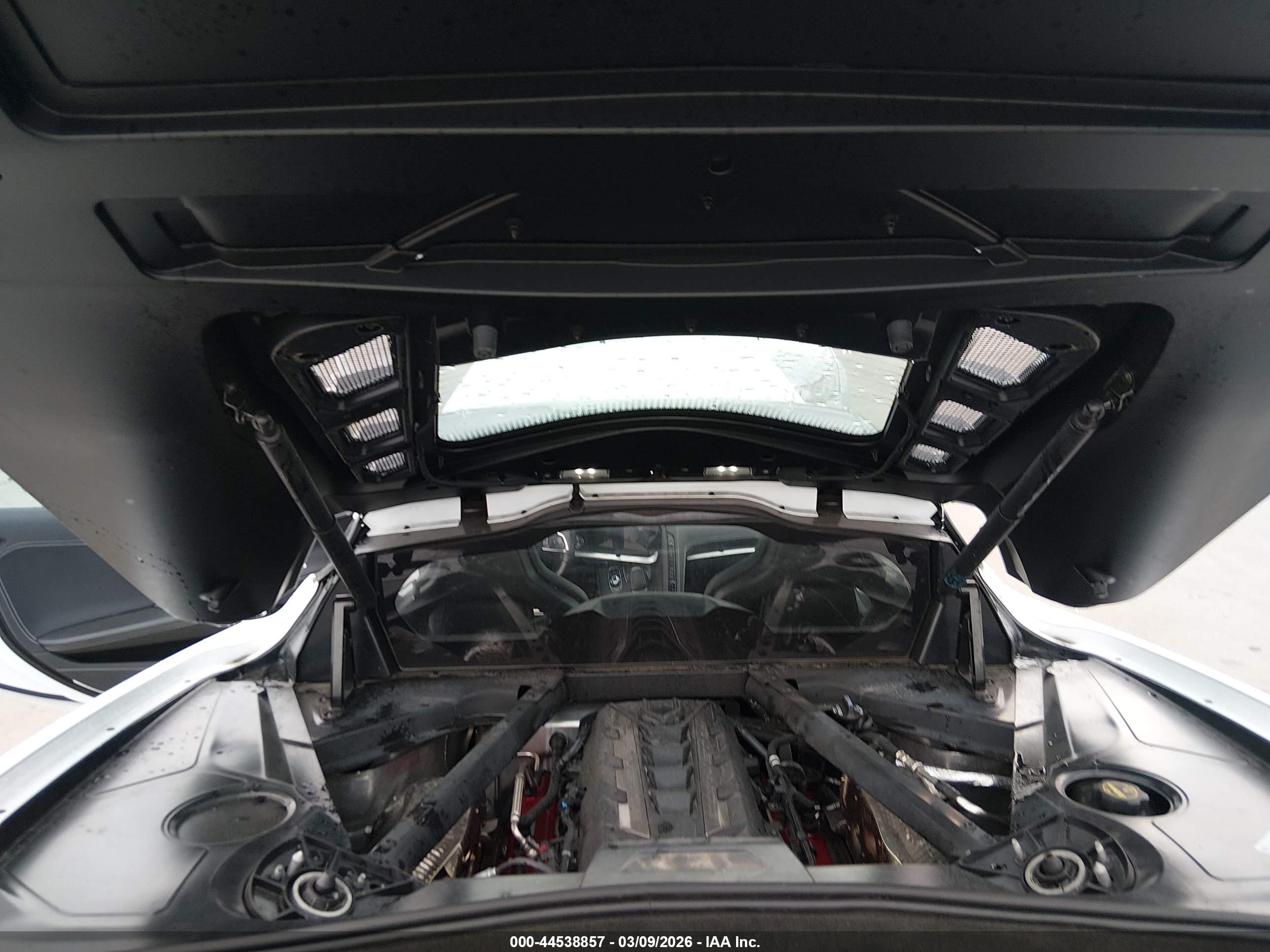 CHEVROLET CORVETTE image 10
