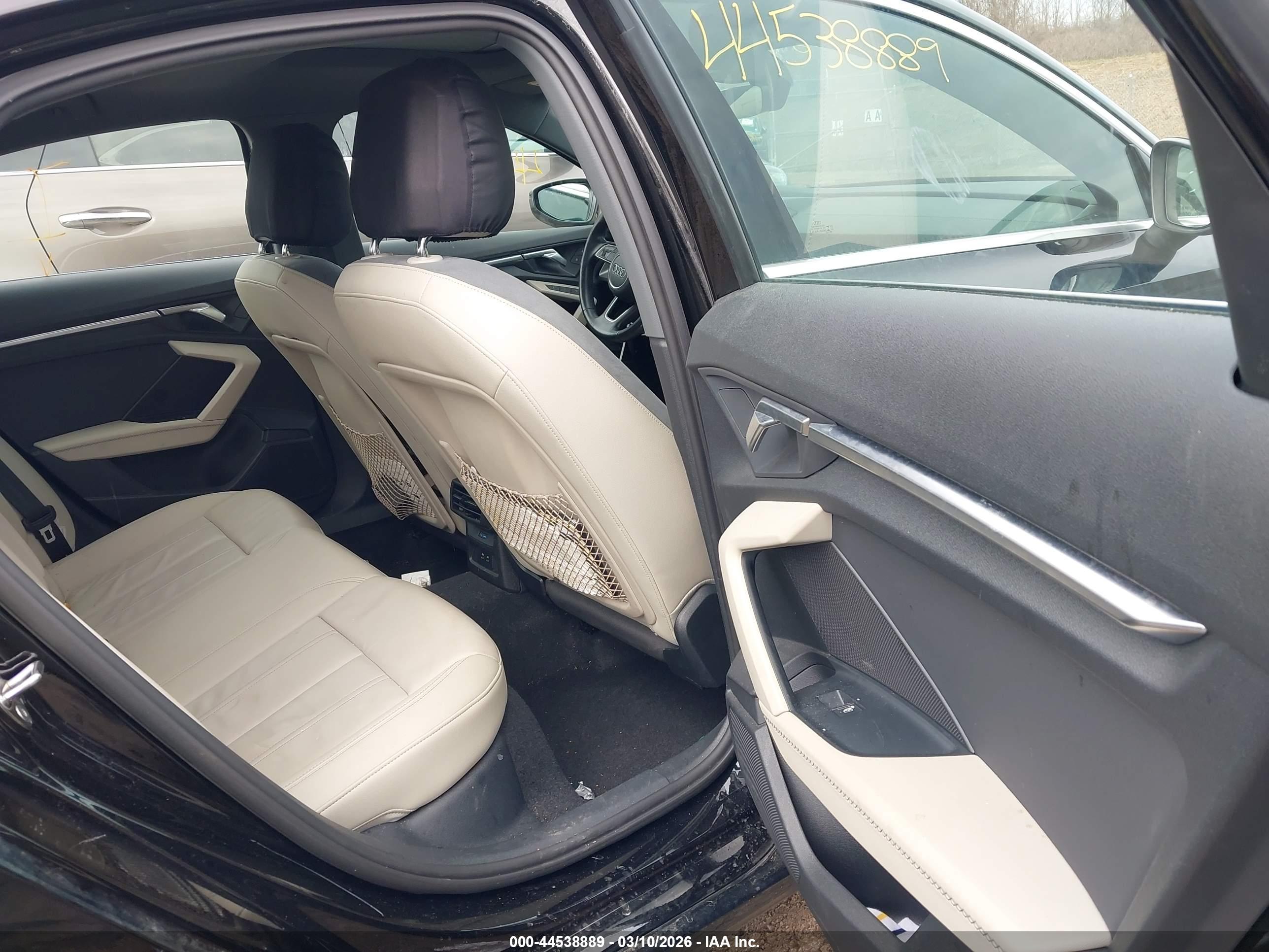 AUDI A3 image 8