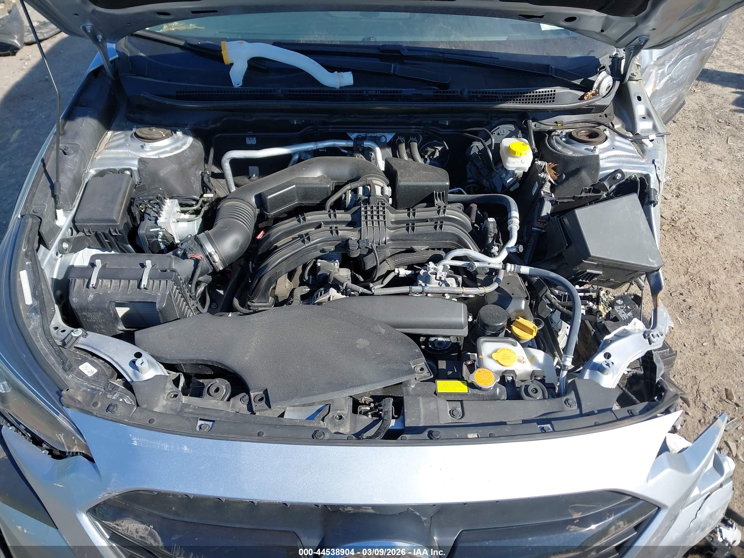 SUBARU OUTBACK image 10