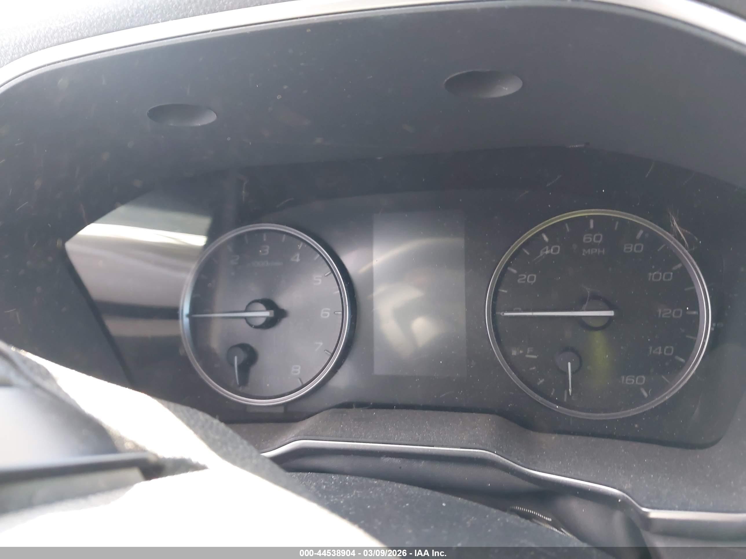 SUBARU OUTBACK image 7