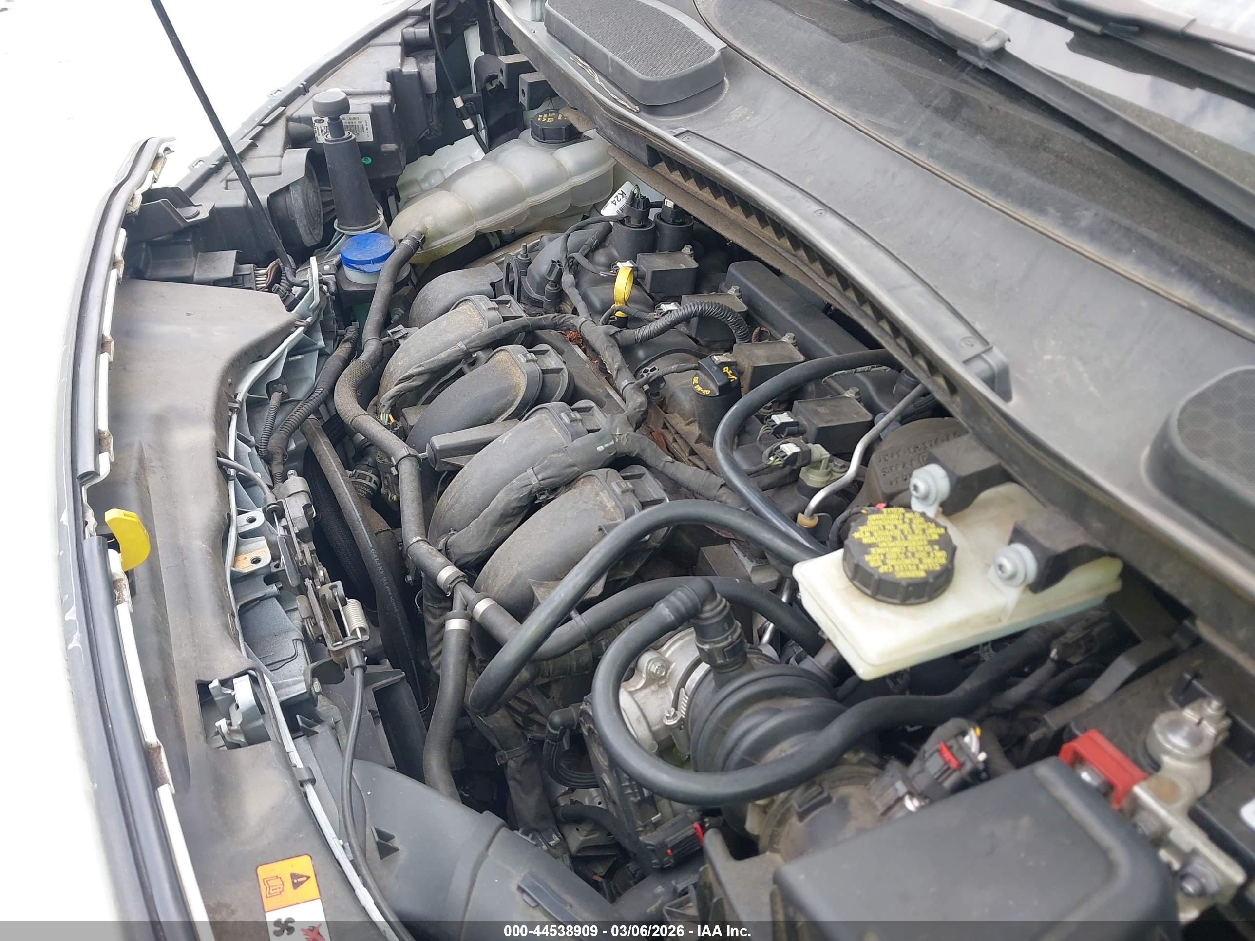 FORD TRANSIT image 10