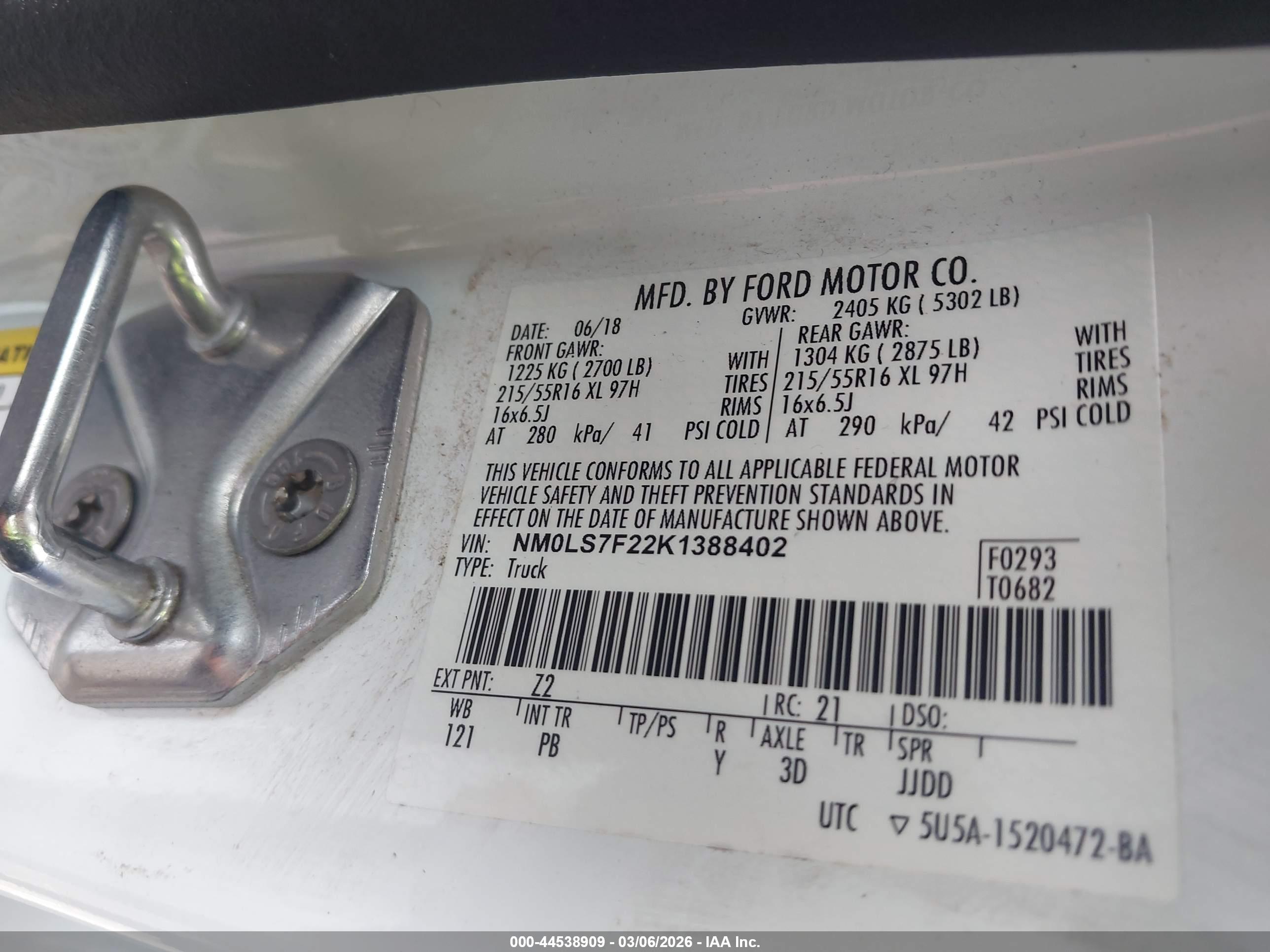 FORD TRANSIT image 9