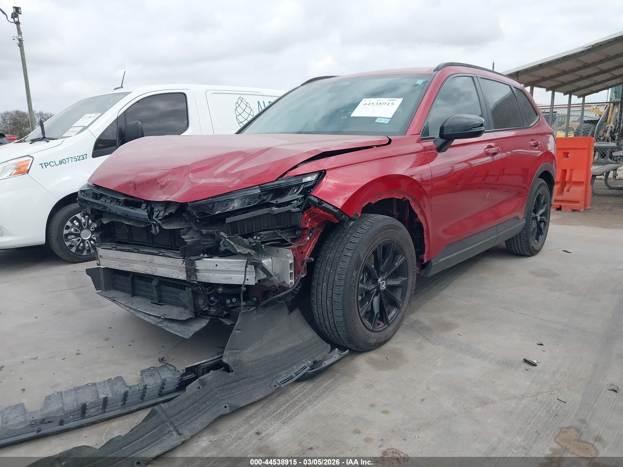HONDA CR-V image 2