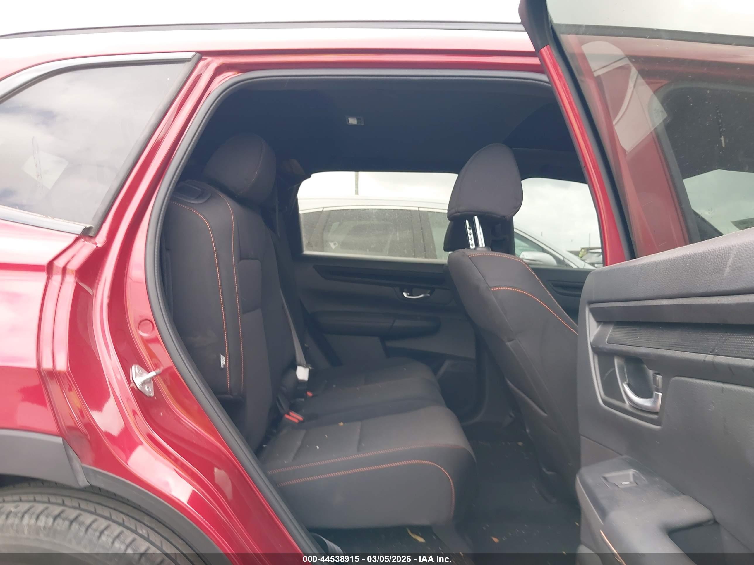 HONDA CR-V image 8