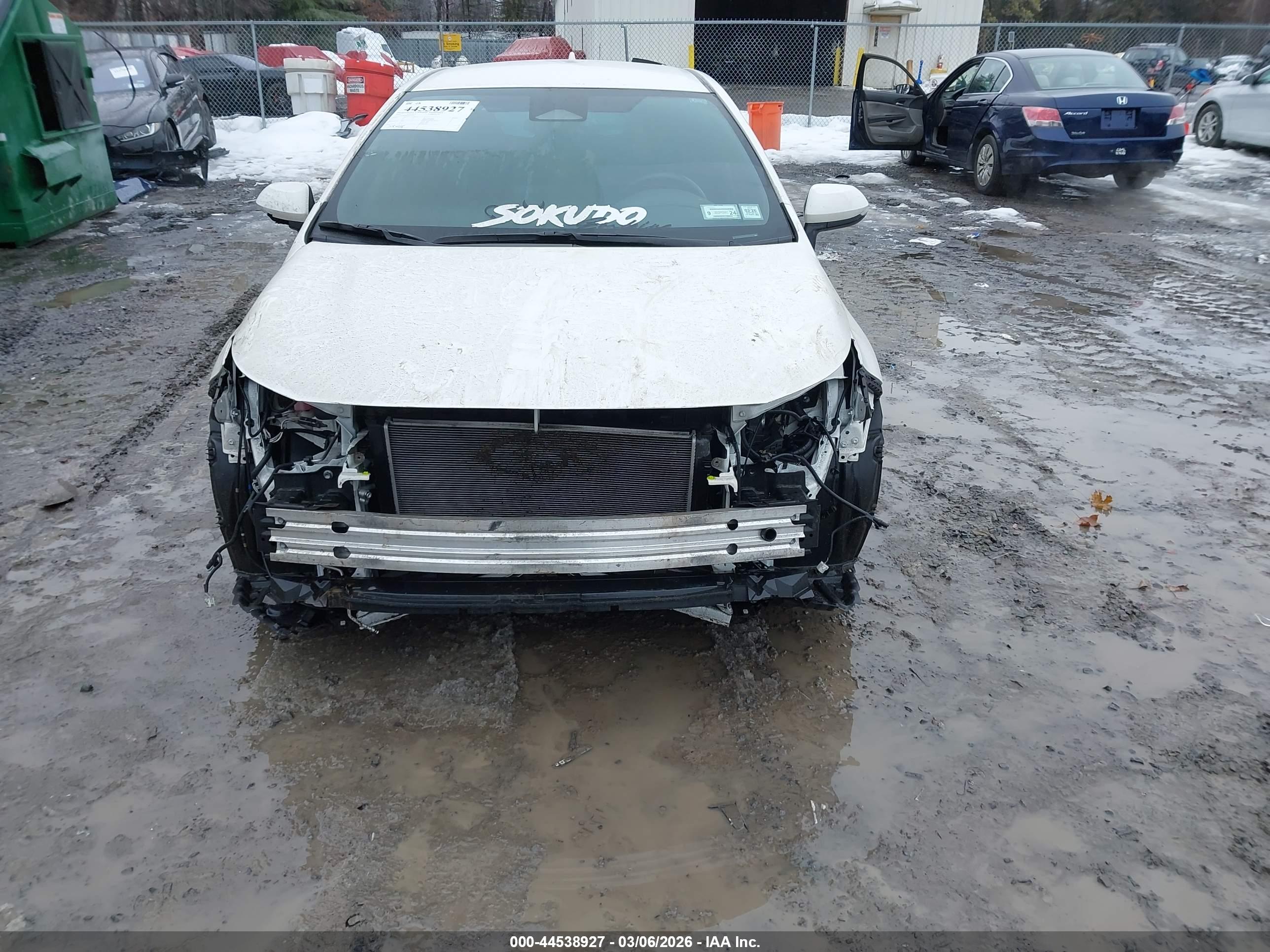 TOYOTA COROLLA image 6