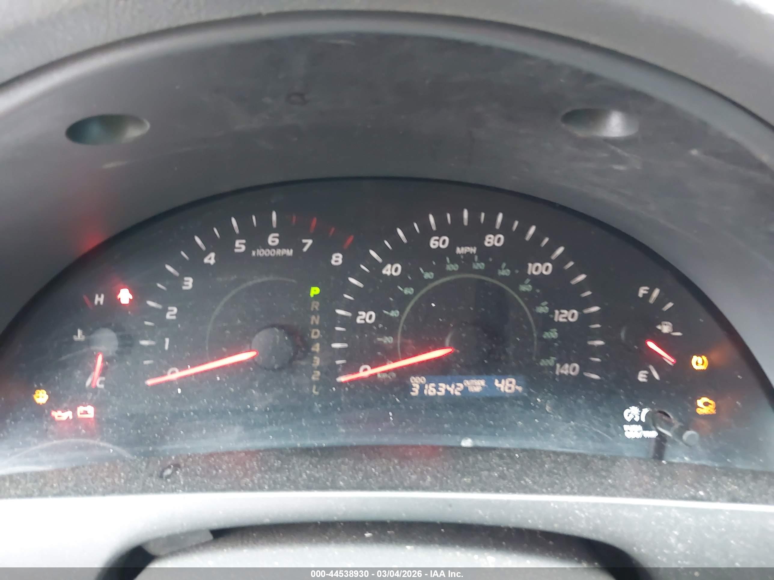 TOYOTA CAMRY image 7