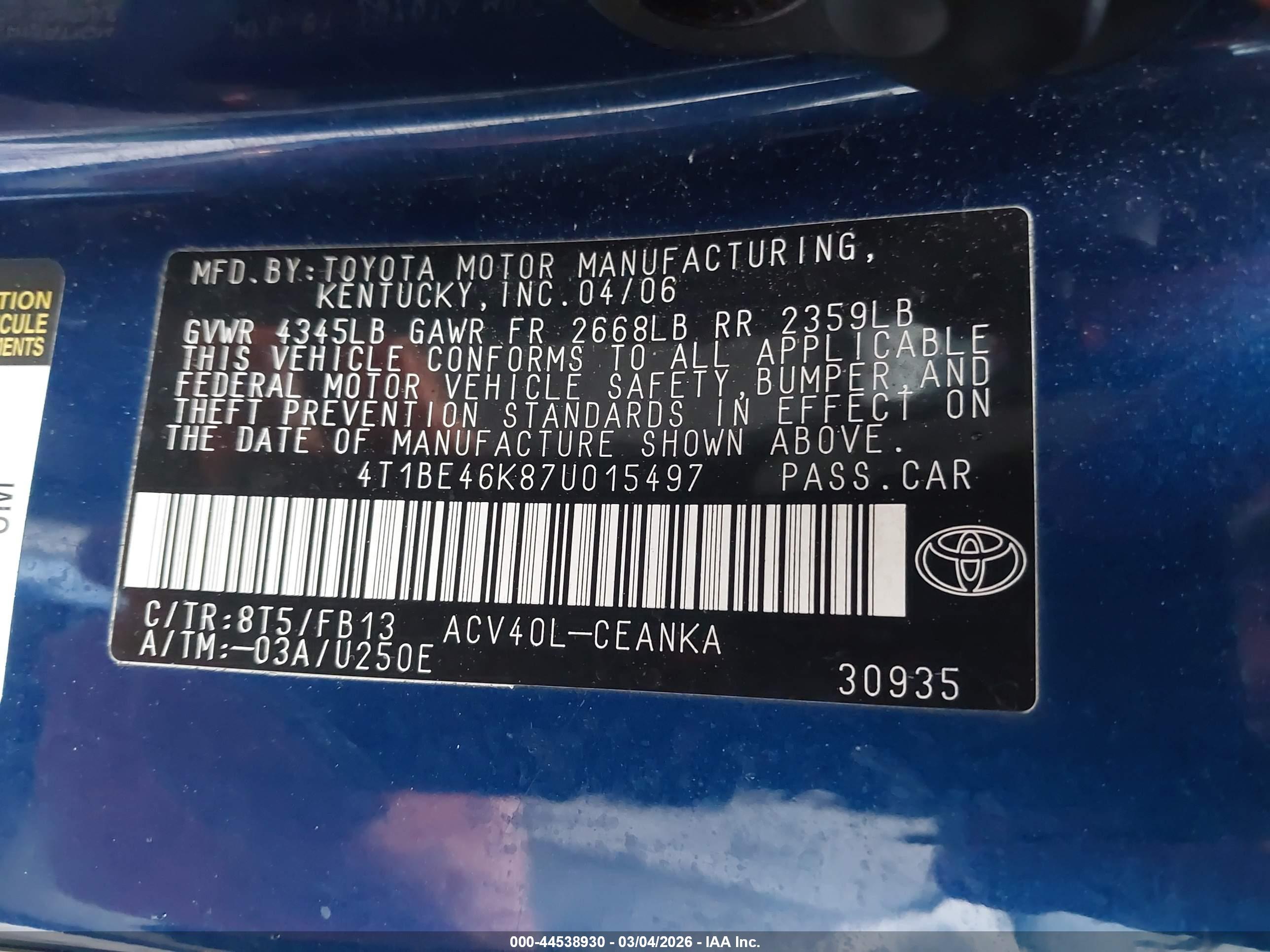 TOYOTA CAMRY image 9