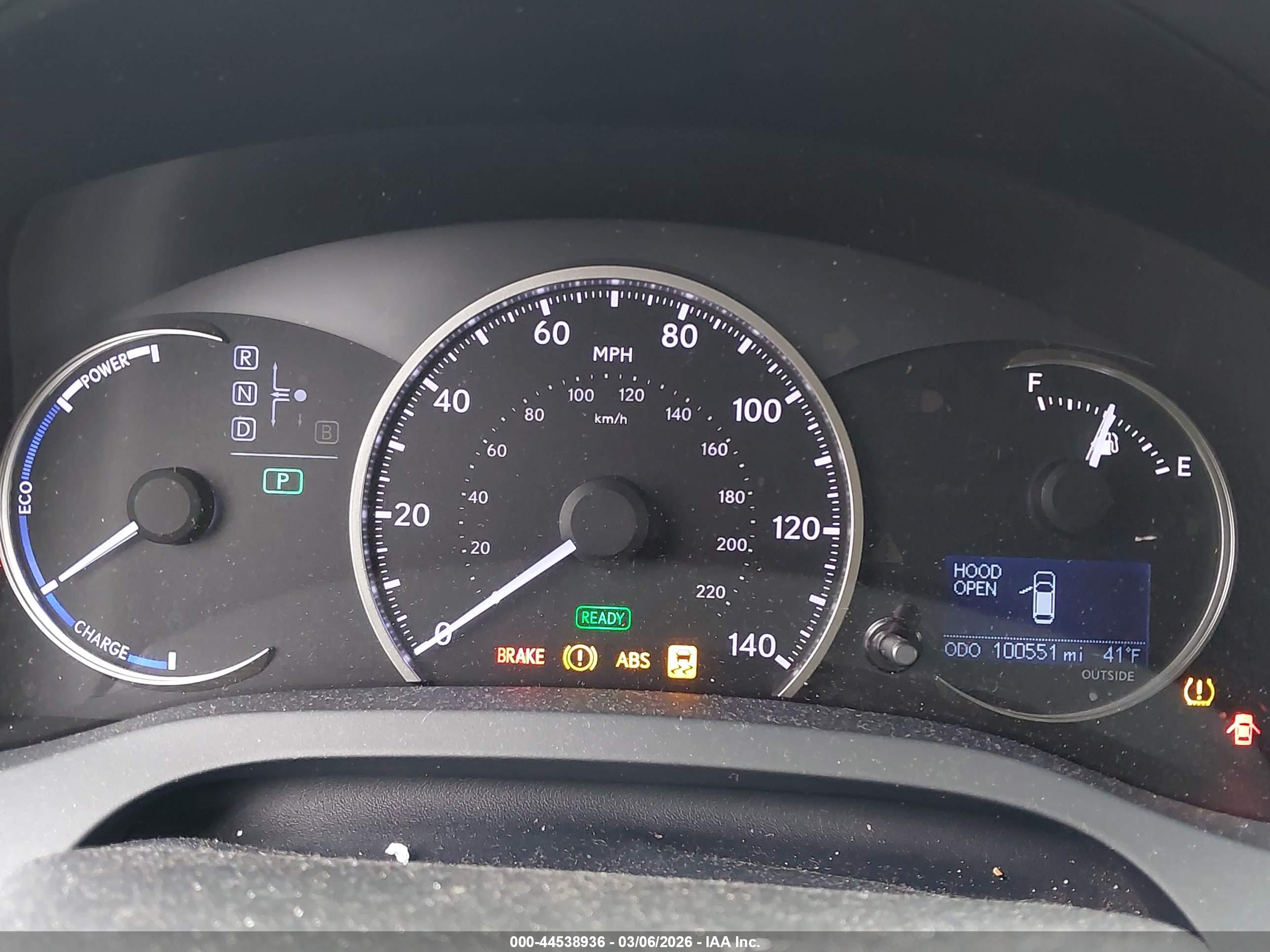 LEXUS CT image 7