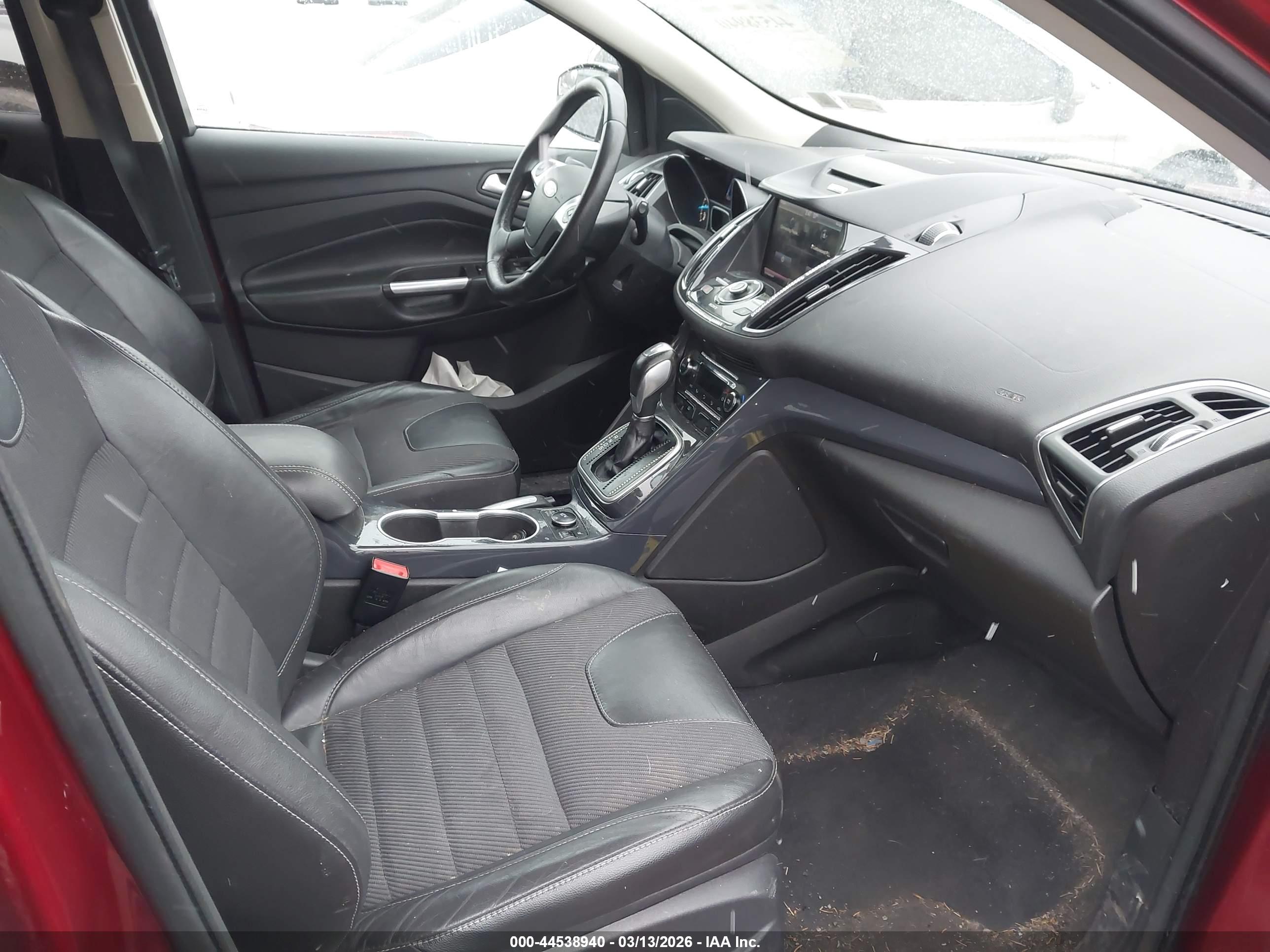 FORD ESCAPE image 5