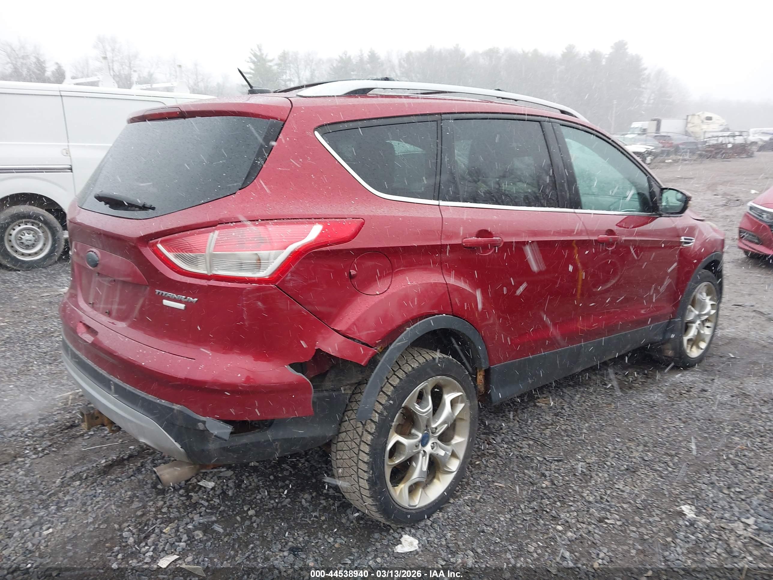 FORD ESCAPE image 6