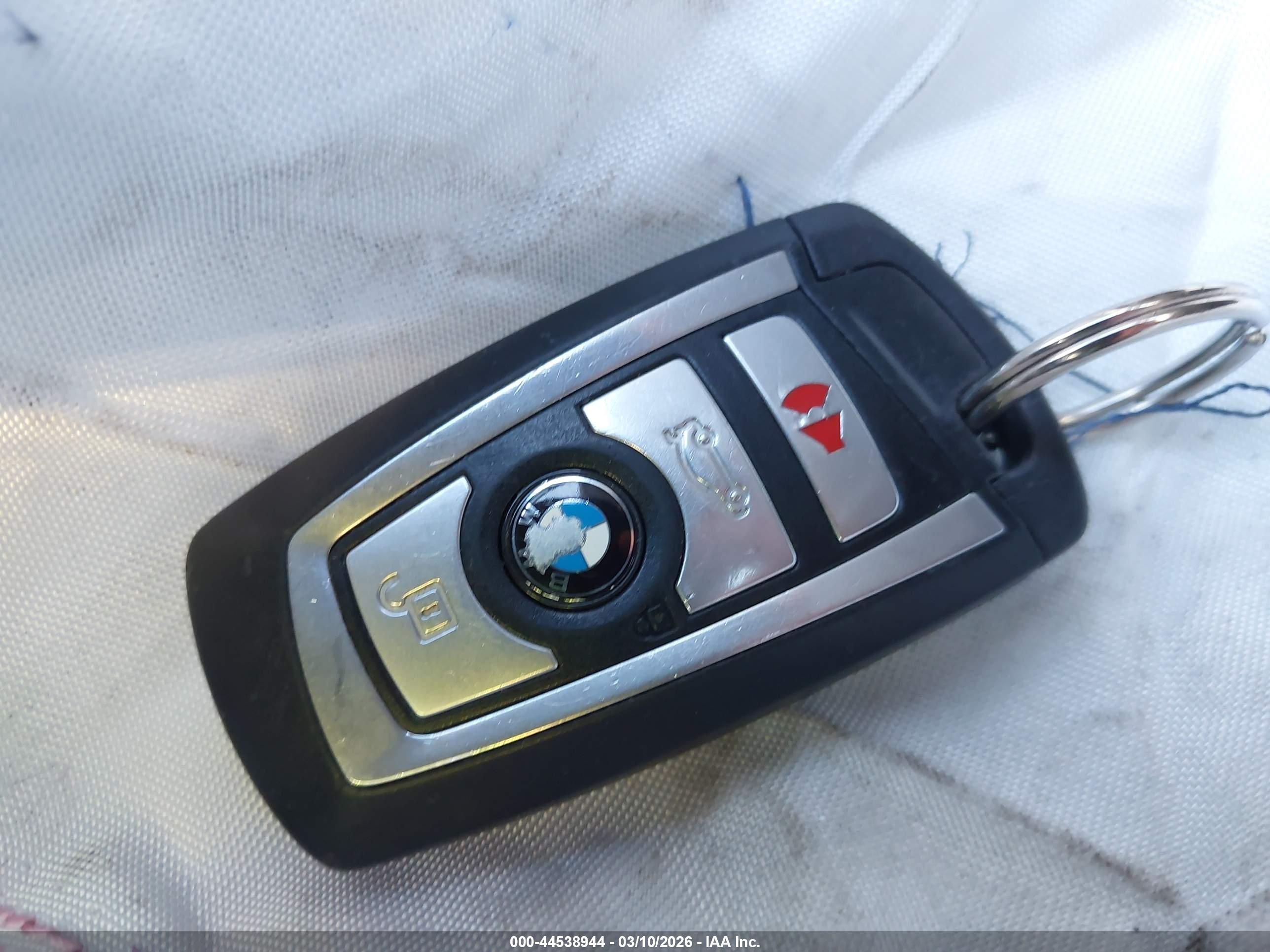 BMW 328I image 11