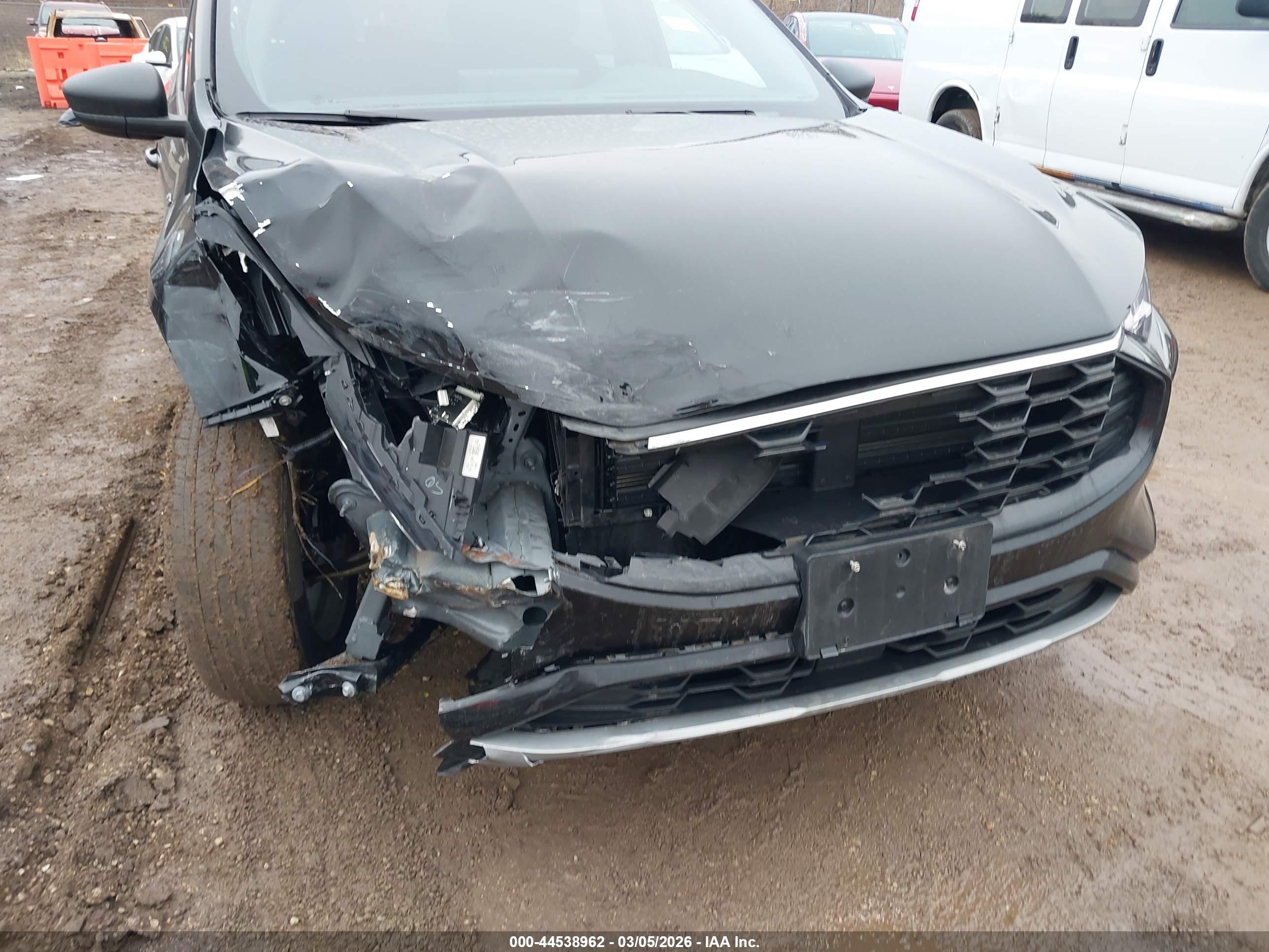 FORD ESCAPE image 6