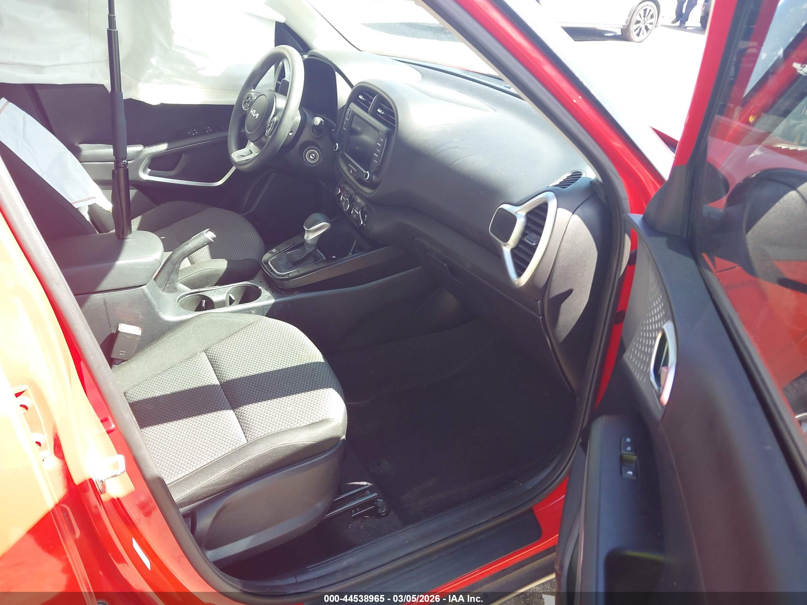KIA SOUL image 5