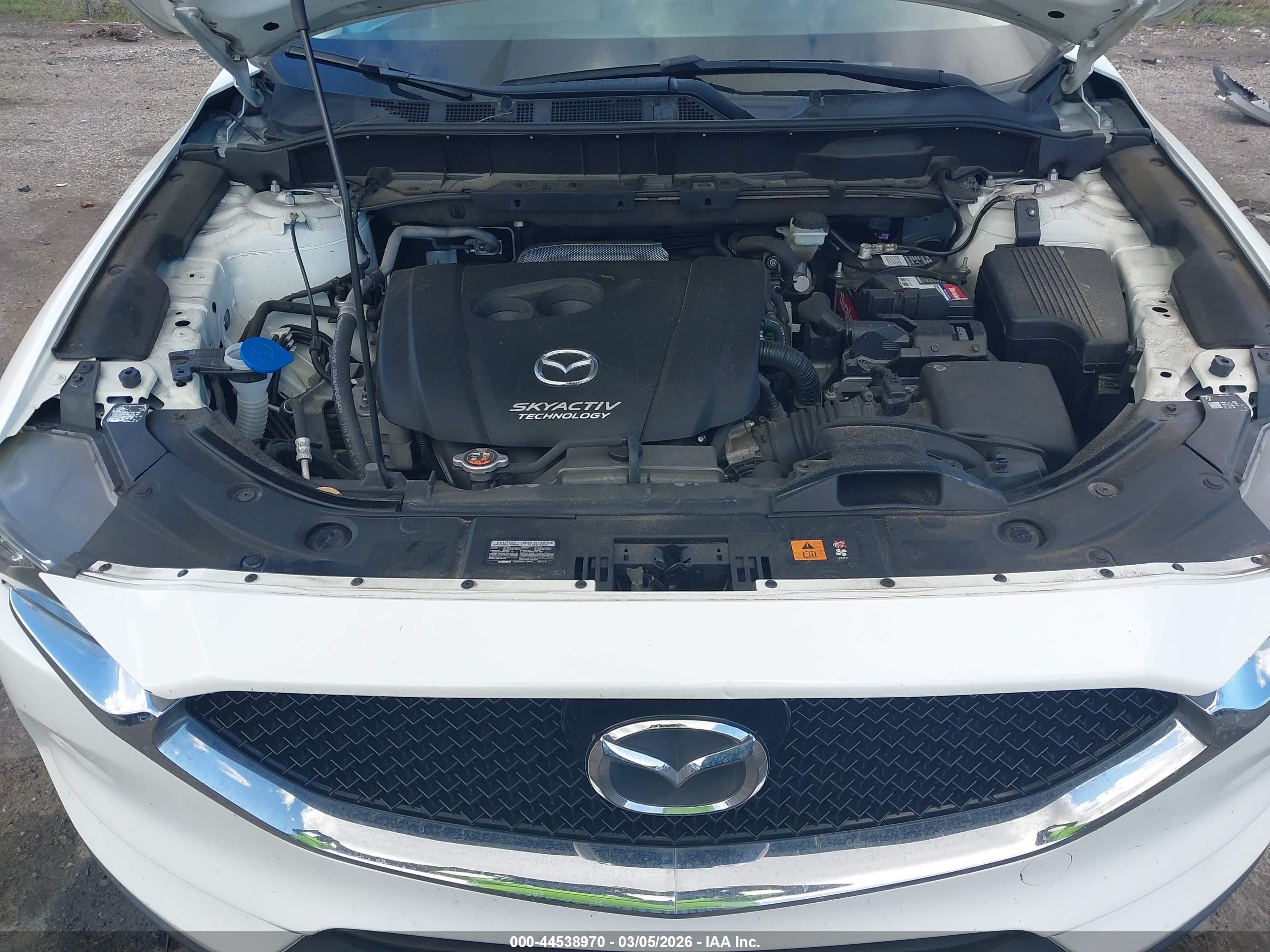 MAZDA CX-5 image 10
