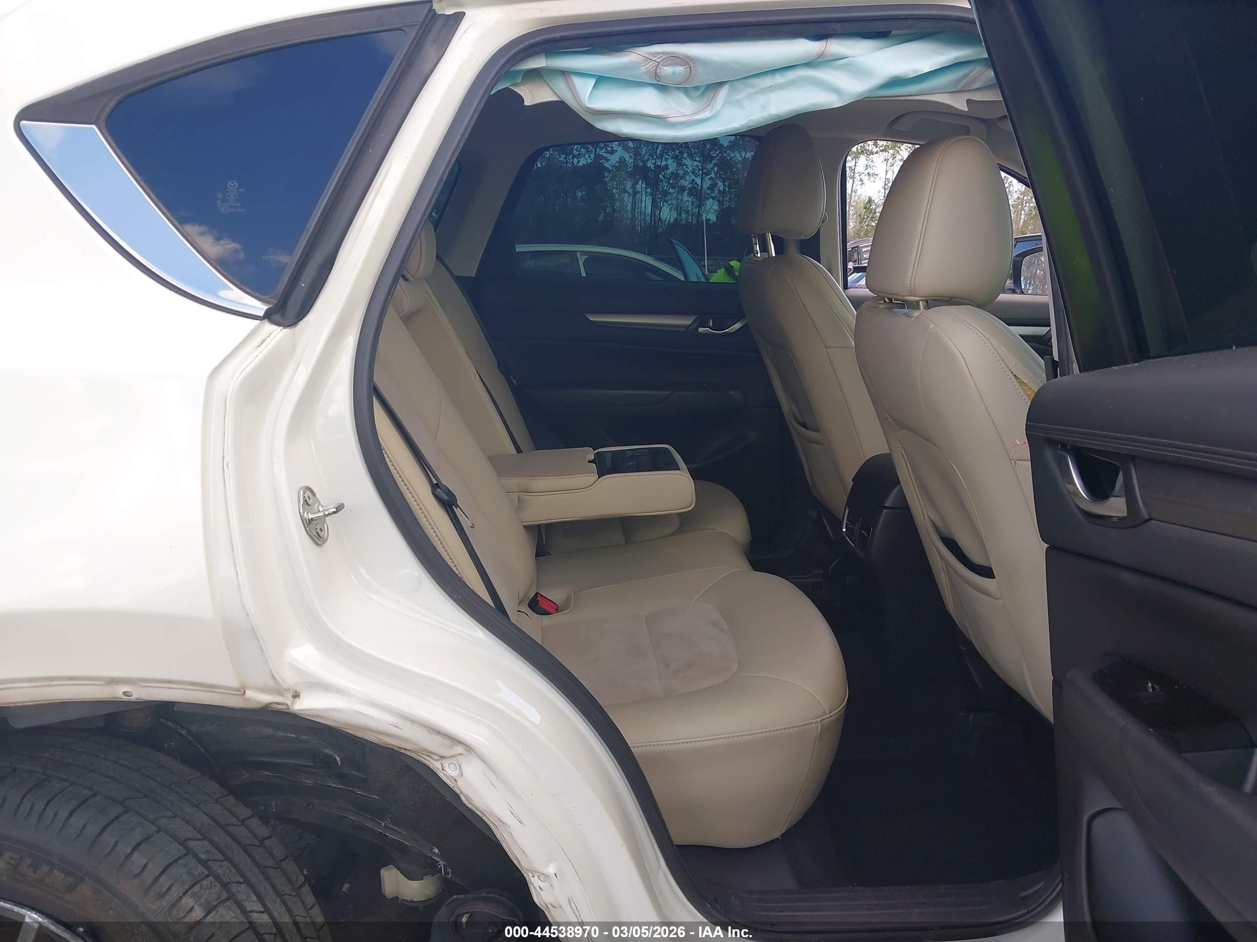 MAZDA CX-5 image 8