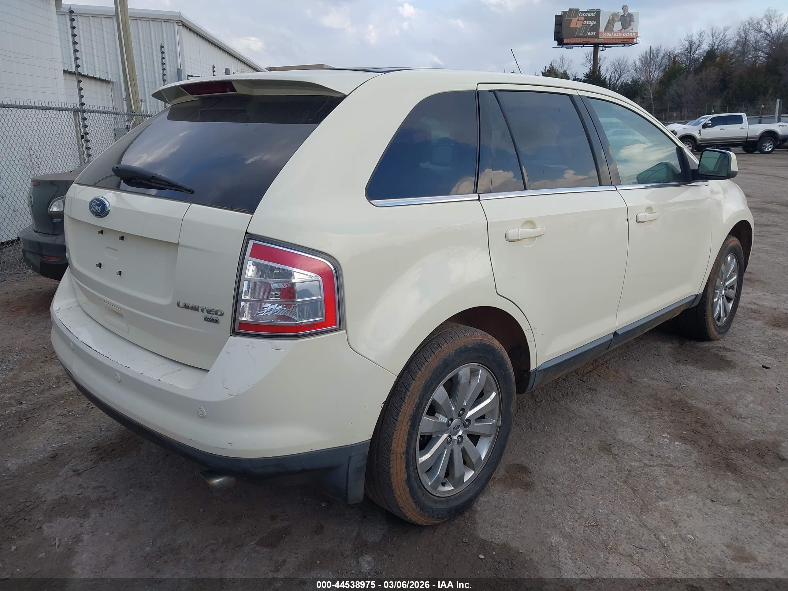 FORD EDGE image 4