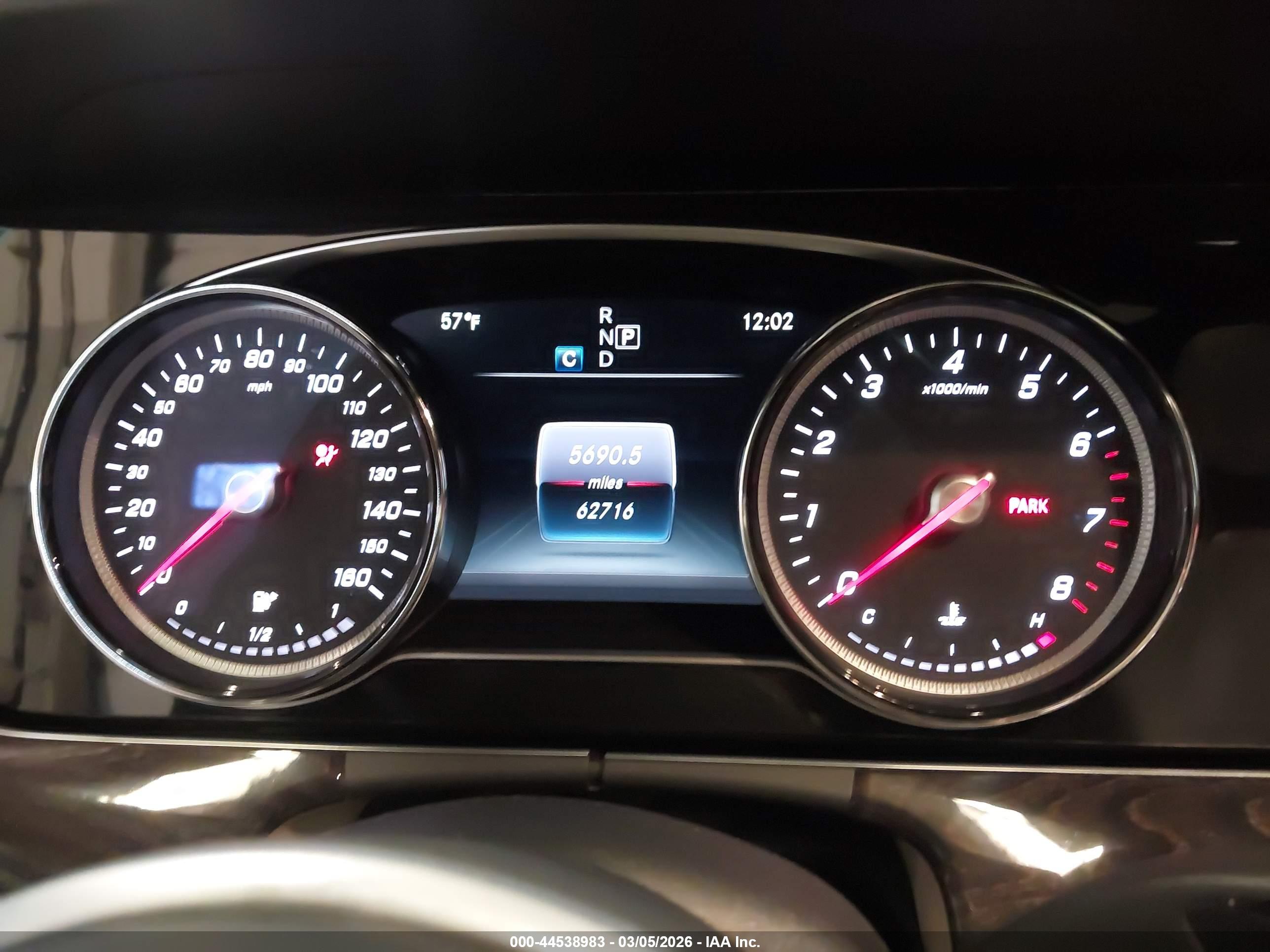 MERCEDES-BENZ E image 7