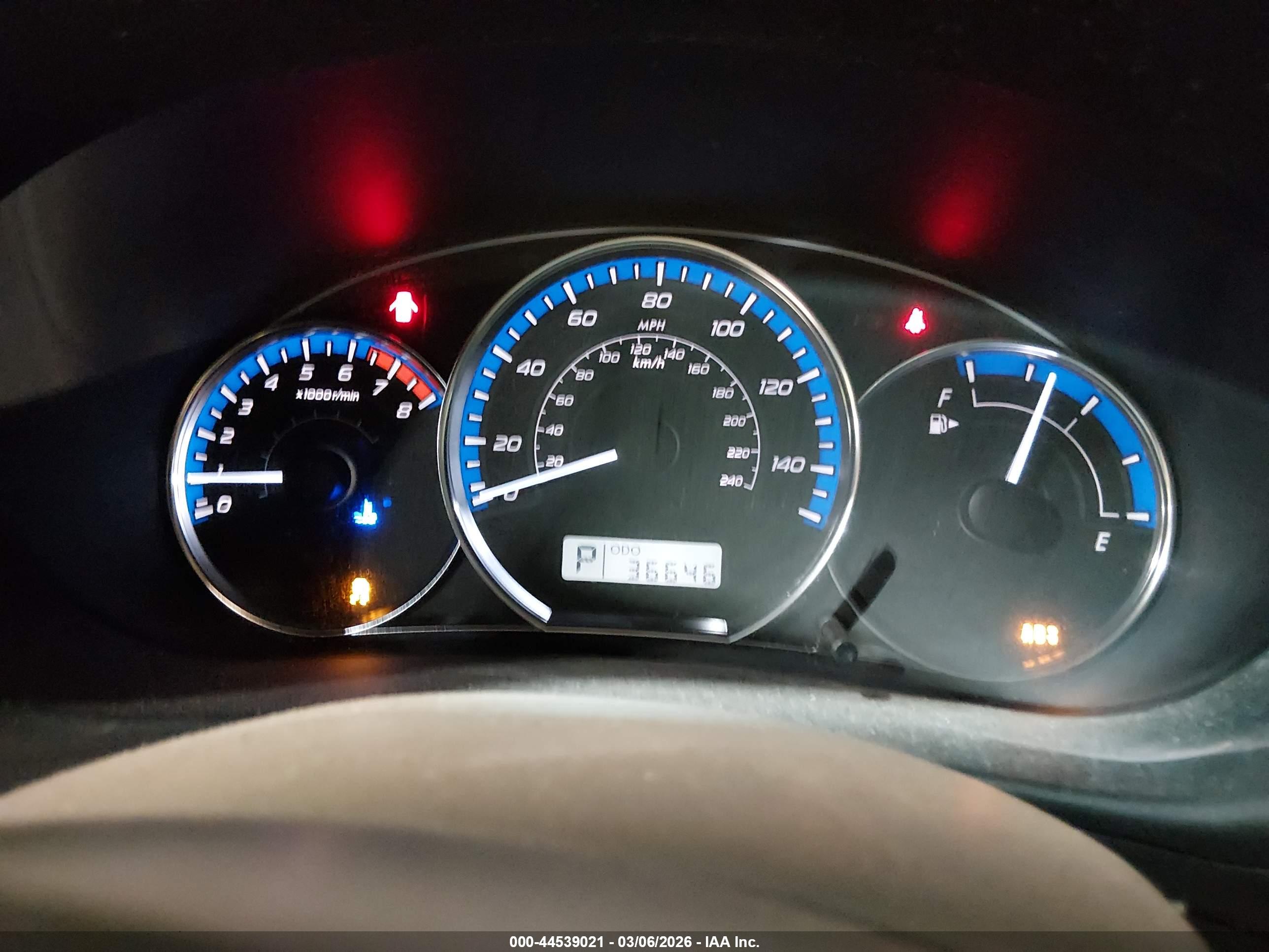 SUBARU FORESTER image 7