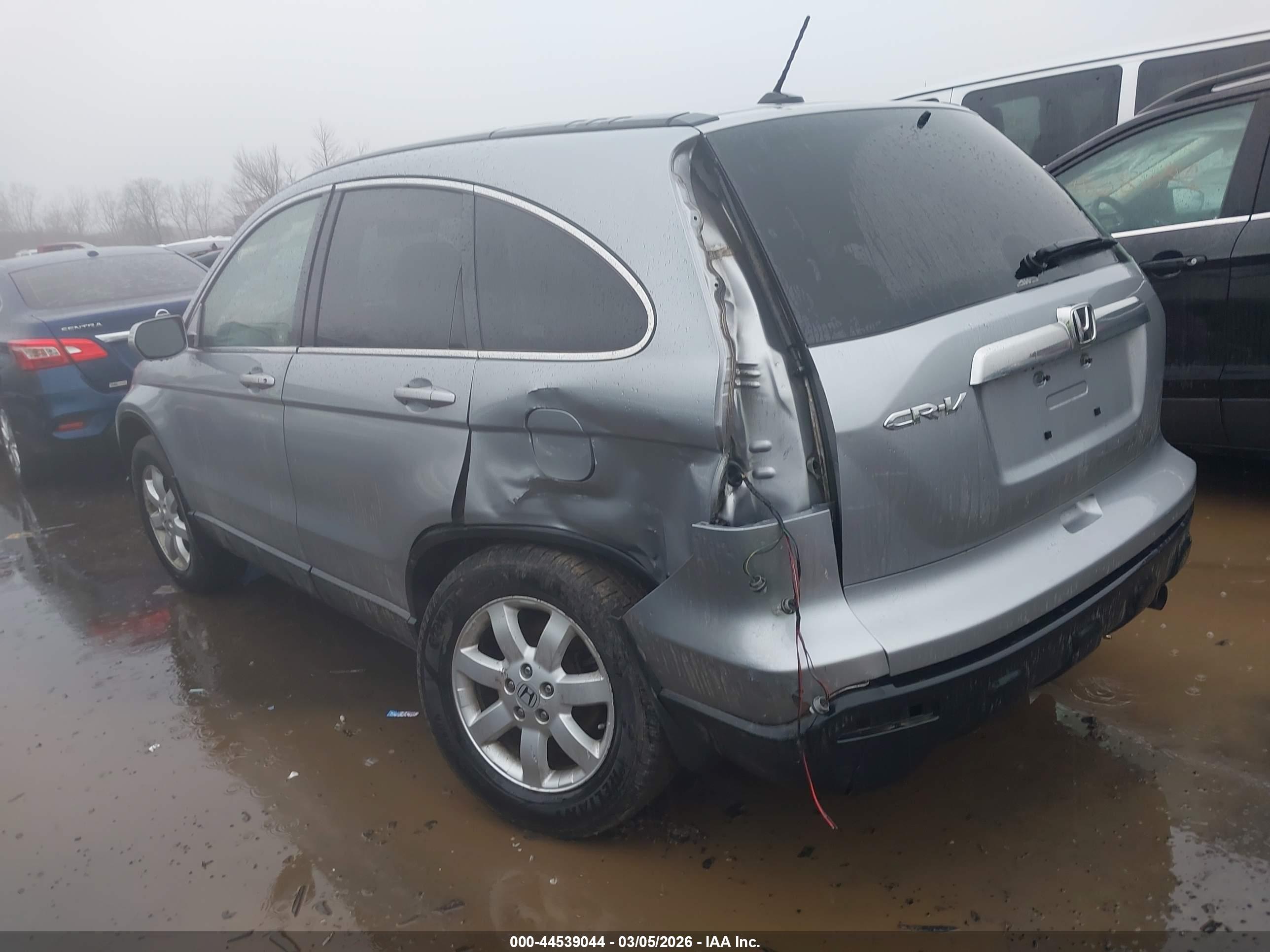 HONDA CR-V image 3