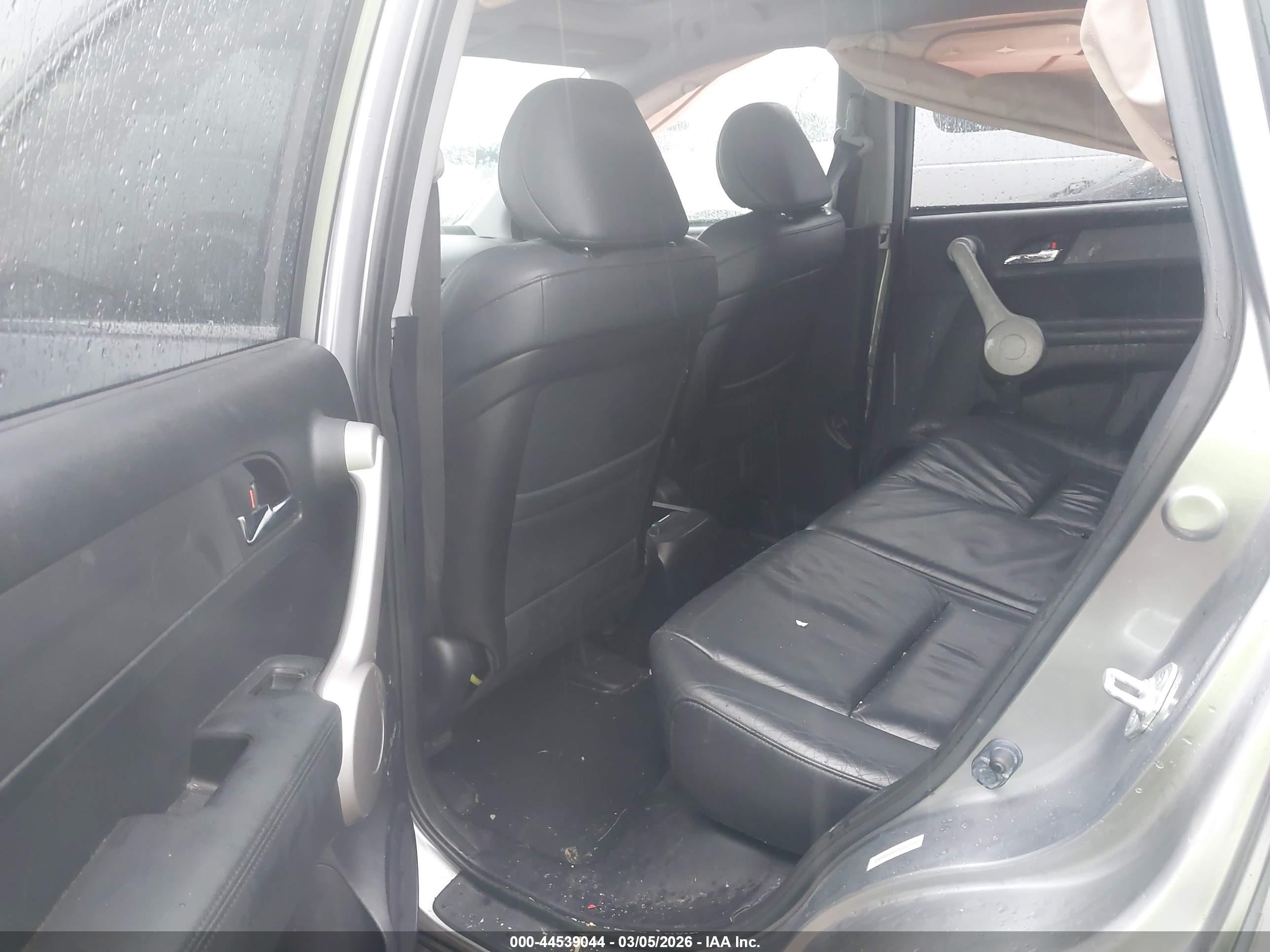 HONDA CR-V image 8