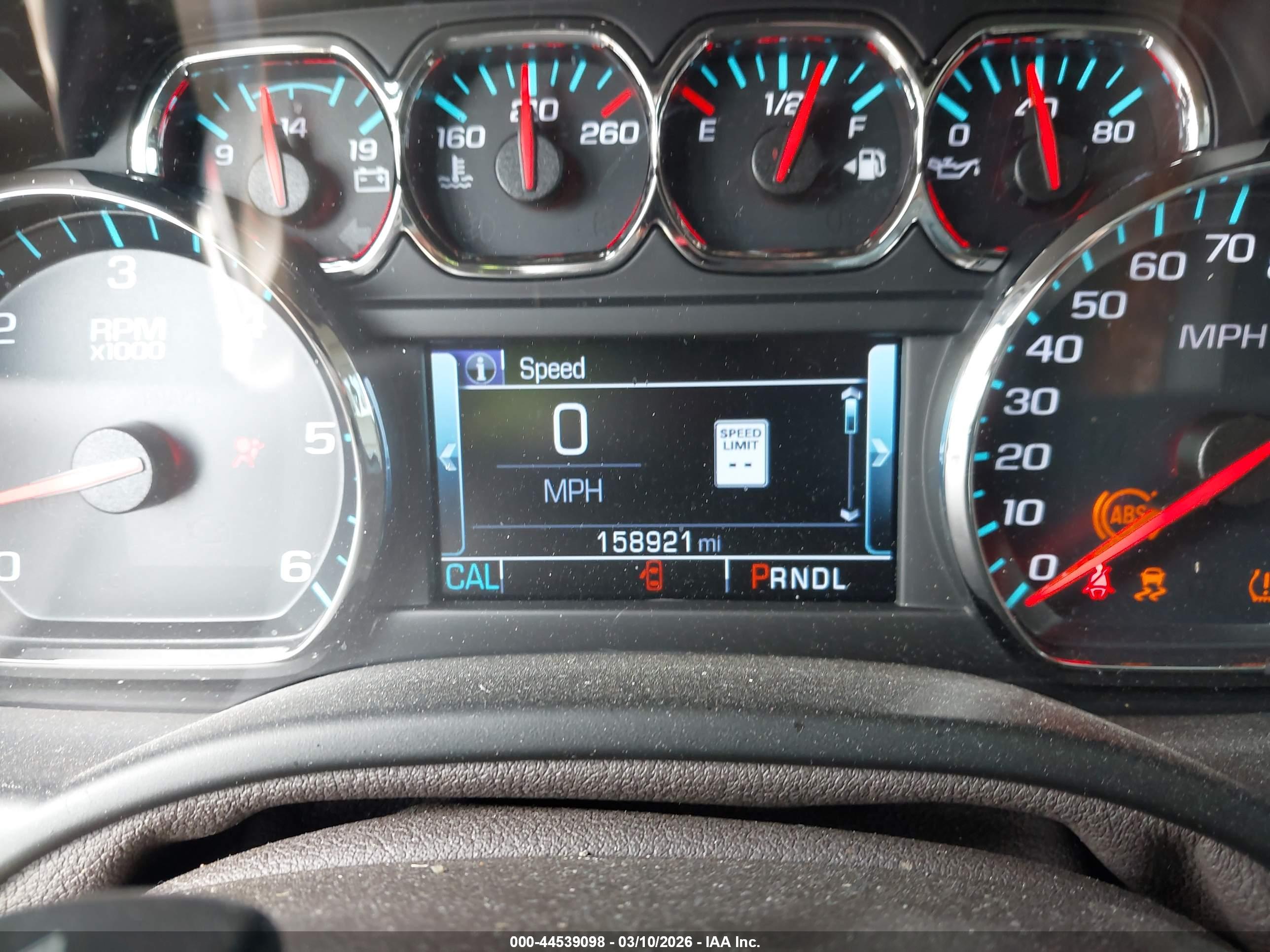 CHEVROLET TAHOE image 7