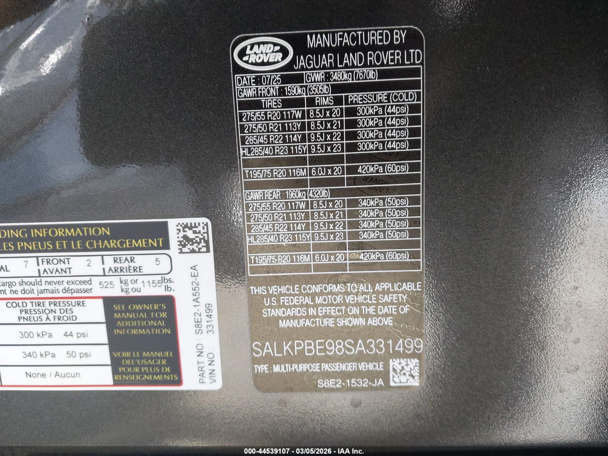 LAND ROVER image 9