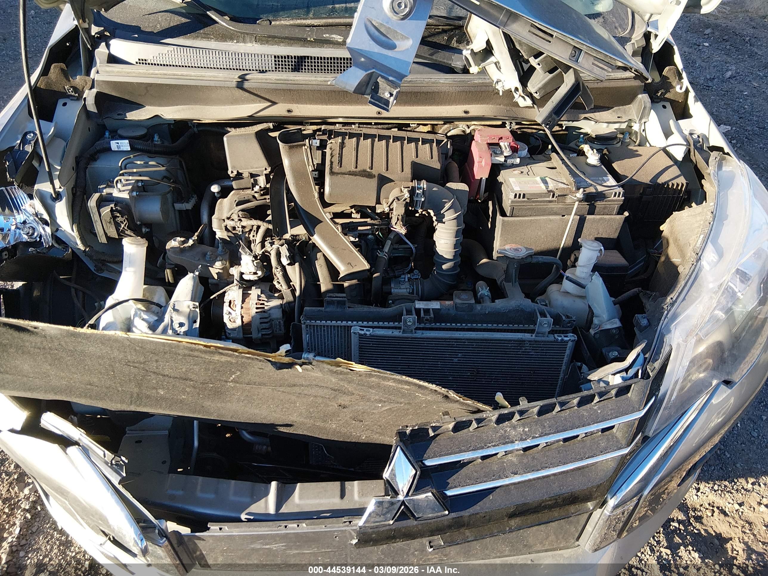 MITSUBISHI MIRAGE image 10