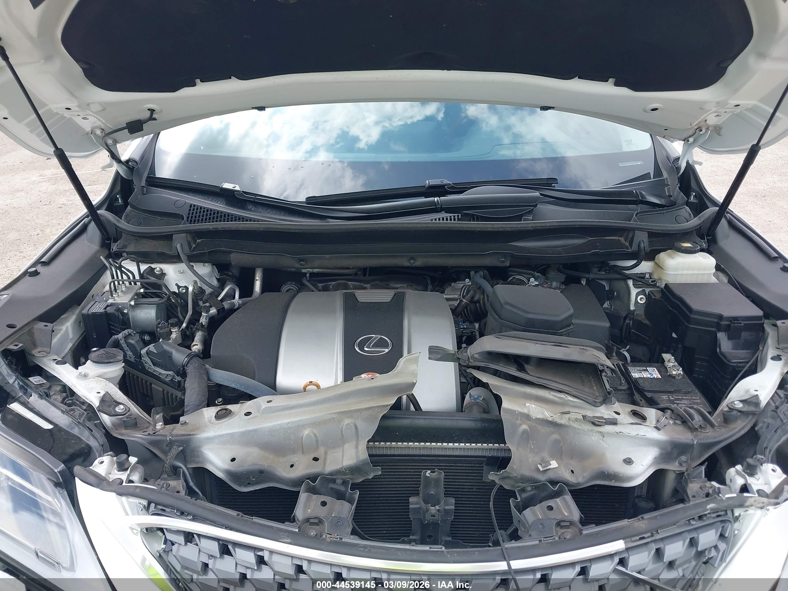 LEXUS RX image 10