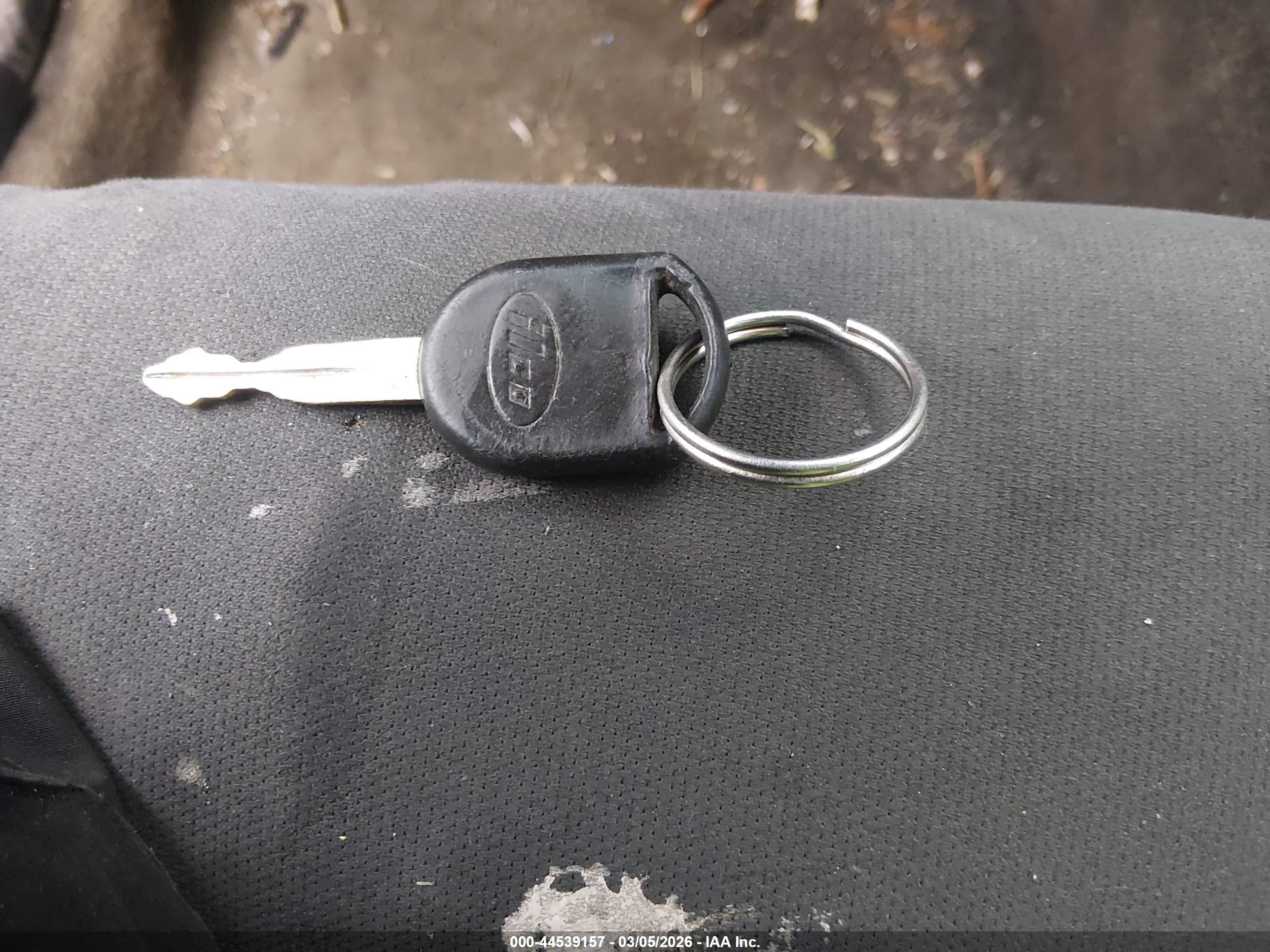 FORD MUSTANG image 11