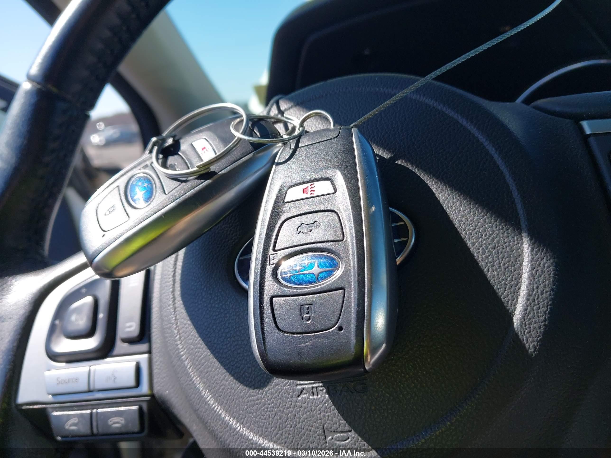 SUBARU OUTBACK image 11