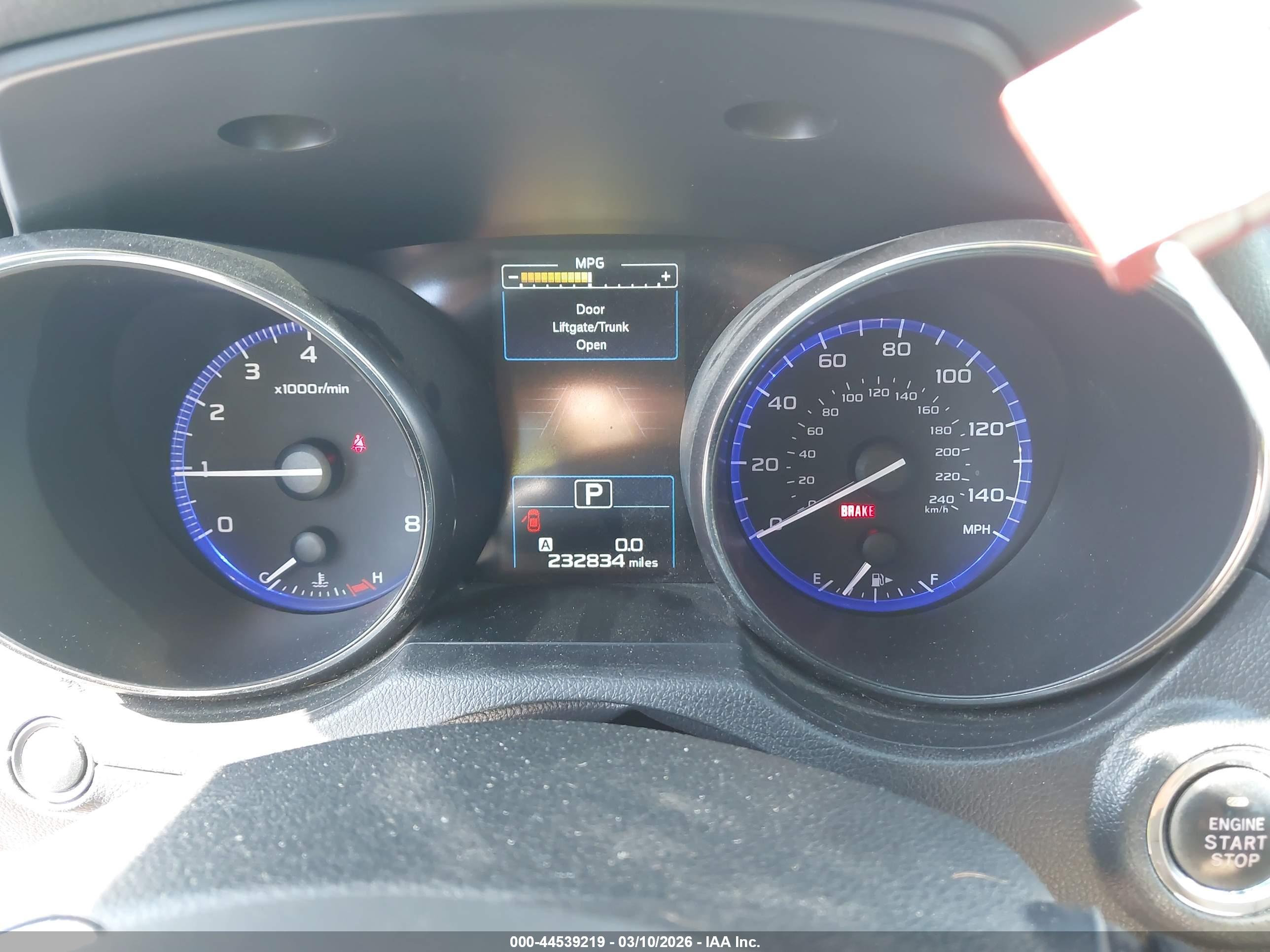 SUBARU OUTBACK image 7