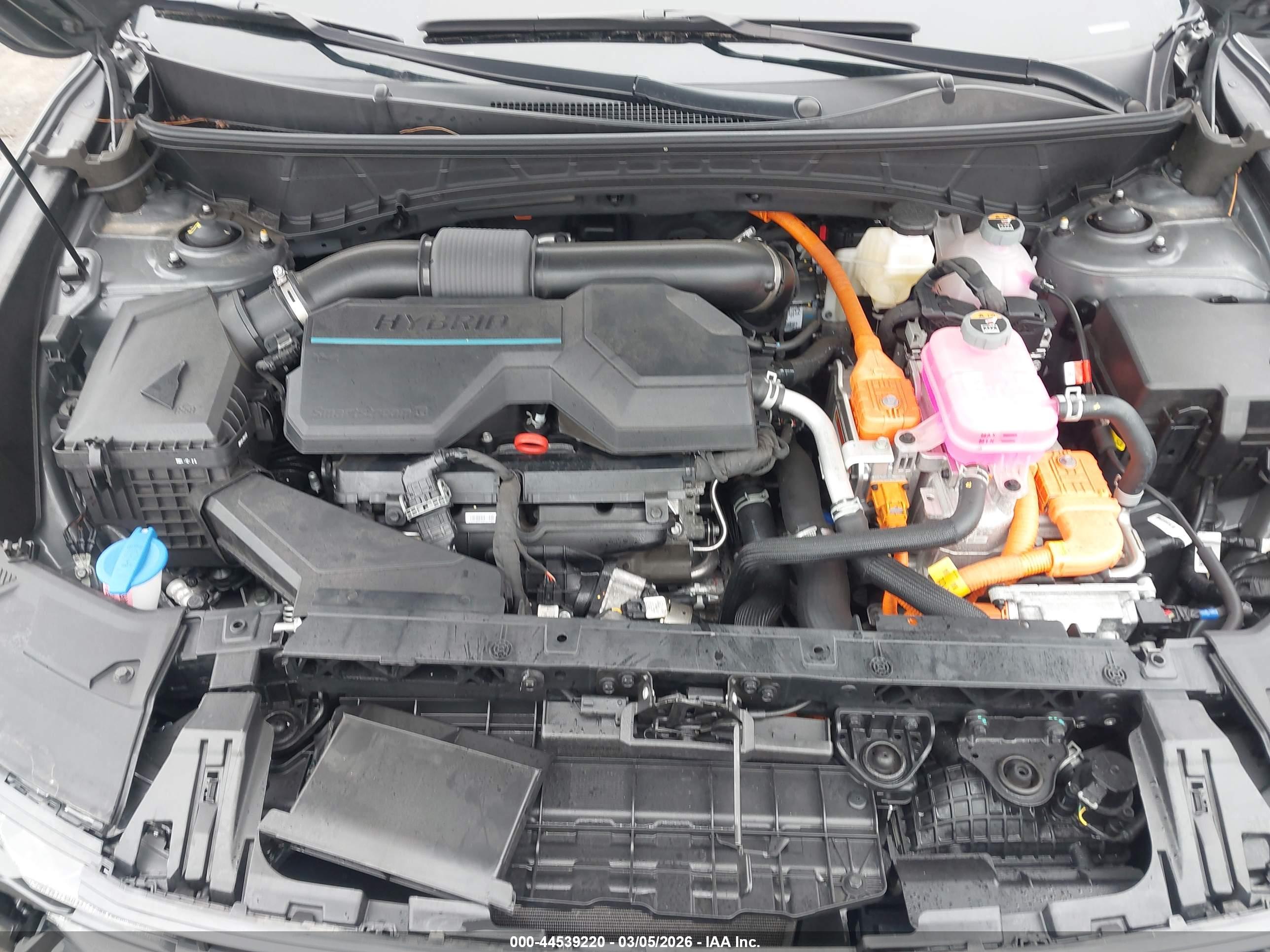 HYUNDAI TUCSON image 10