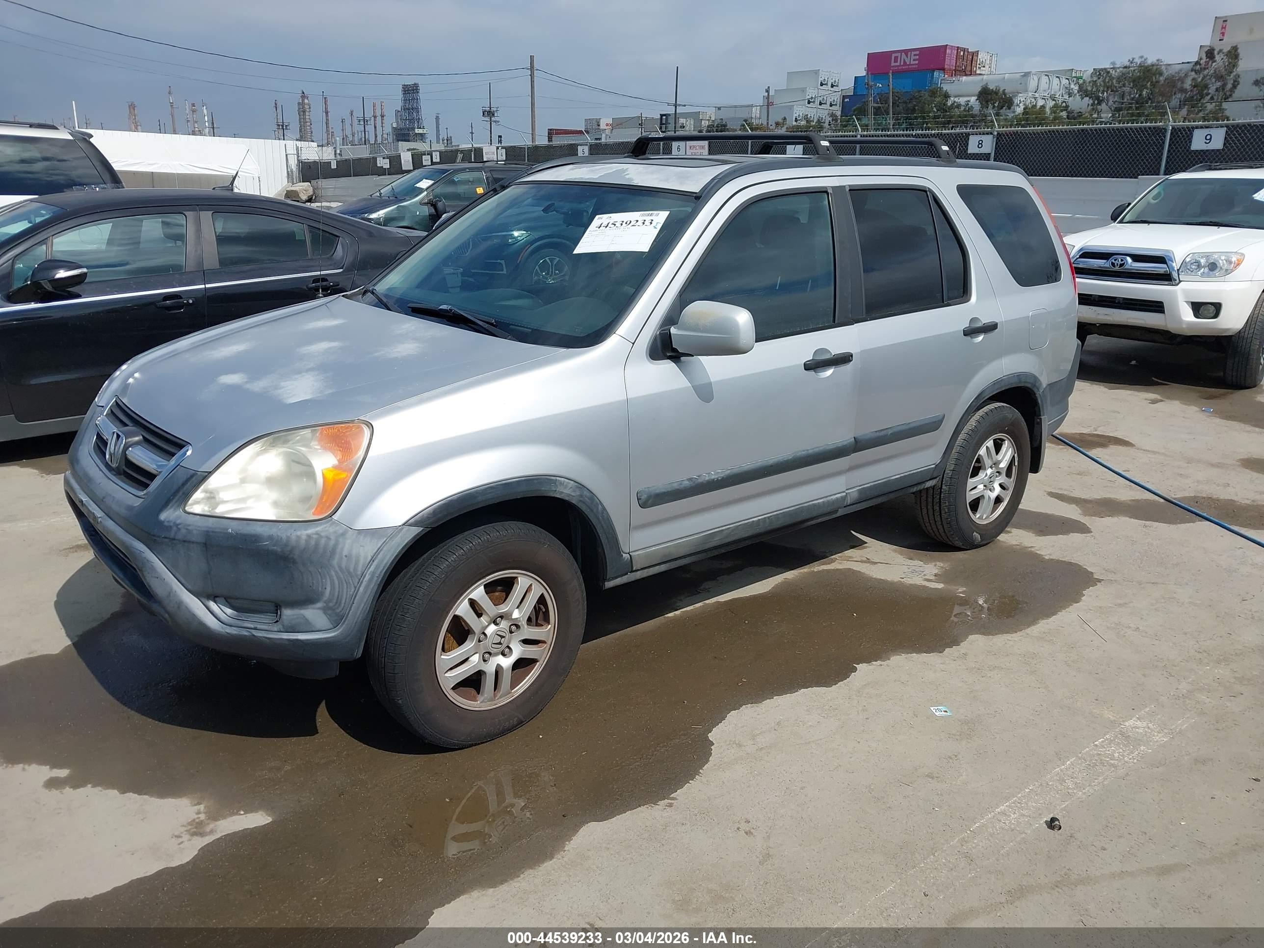 HONDA CR-V image 2
