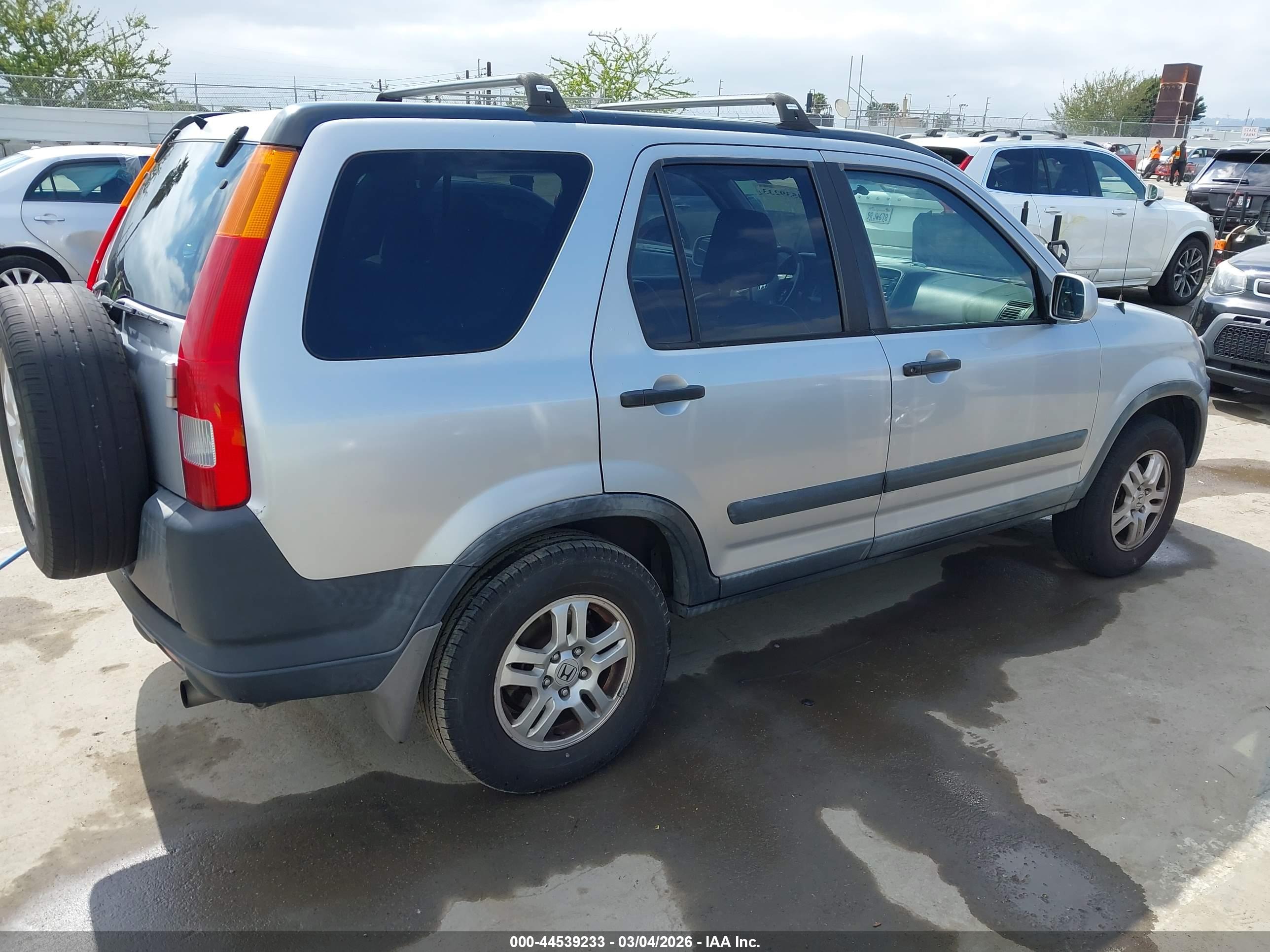 HONDA CR-V image 4