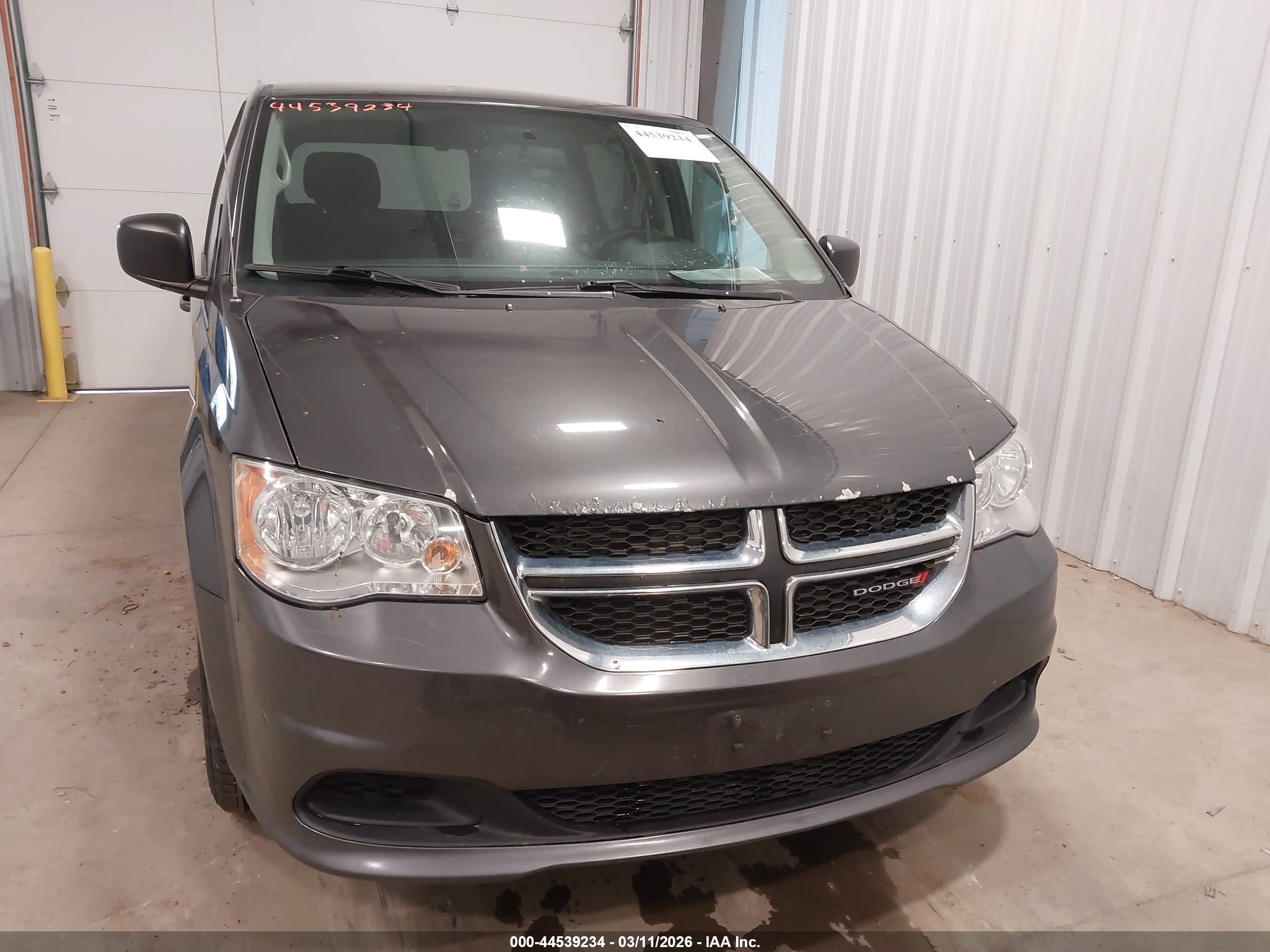 DODGE GRAND image 6