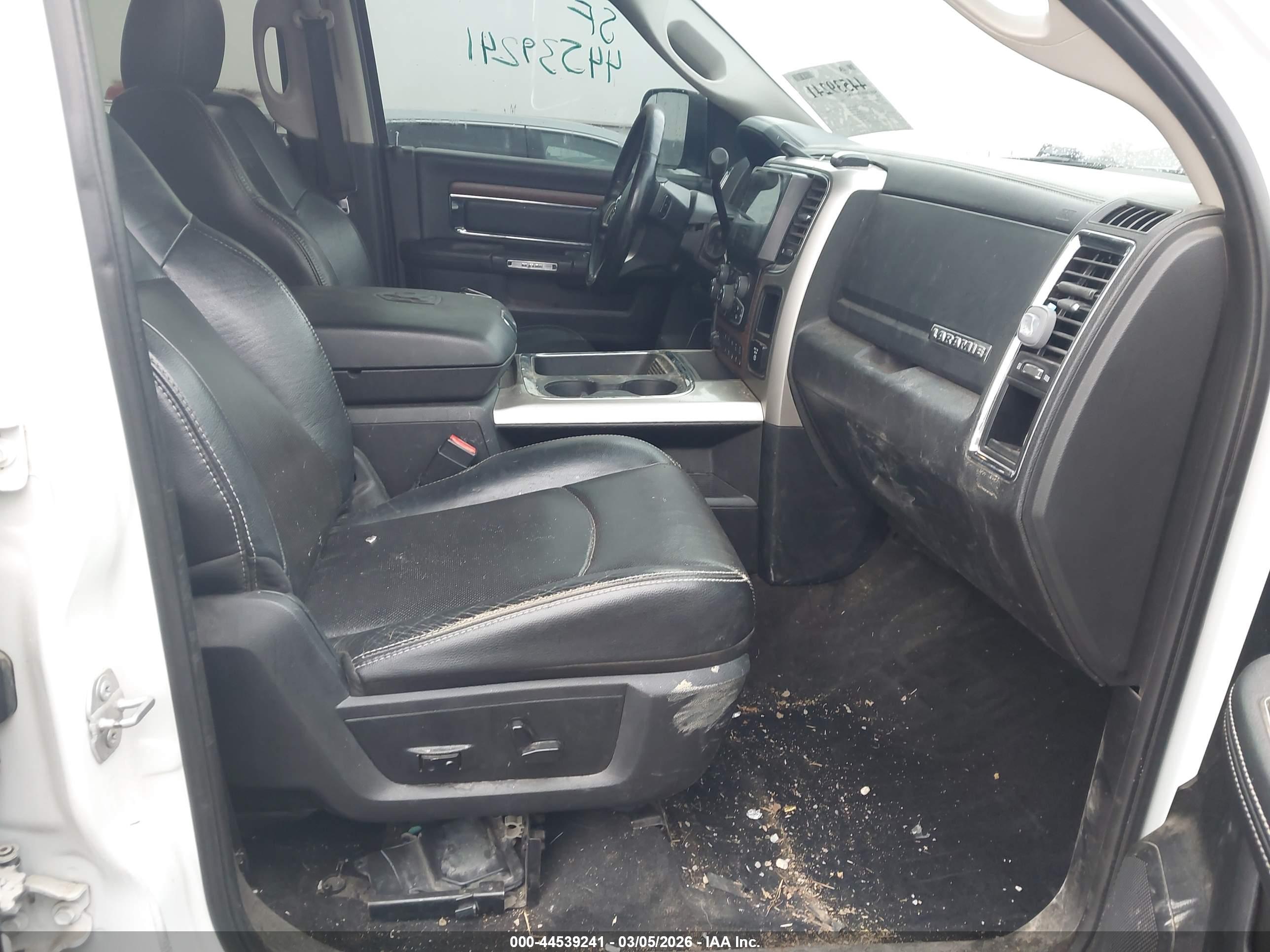 RAM 2500 image 5