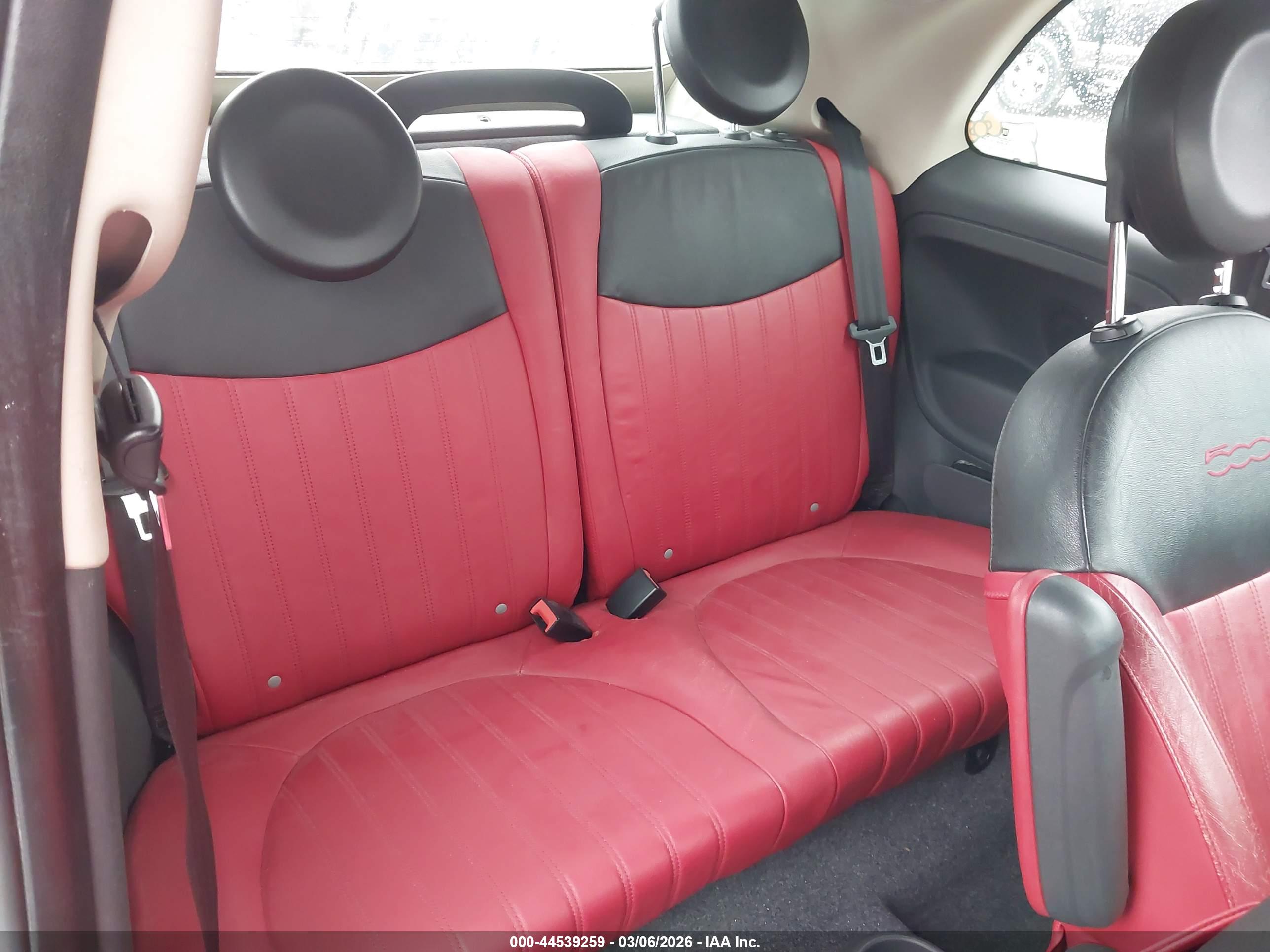 FIAT 500C image 8