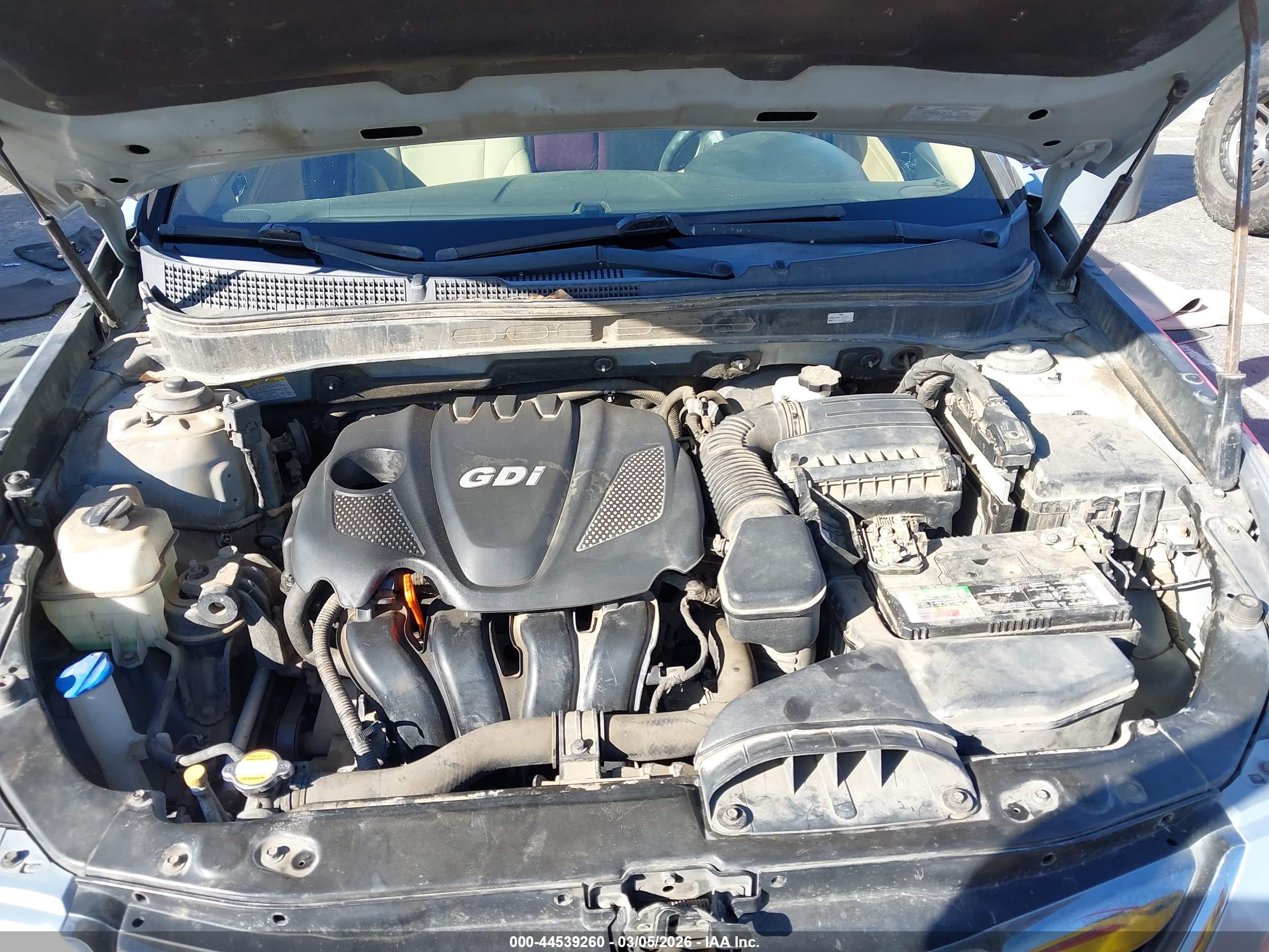 HYUNDAI SONATA image 10