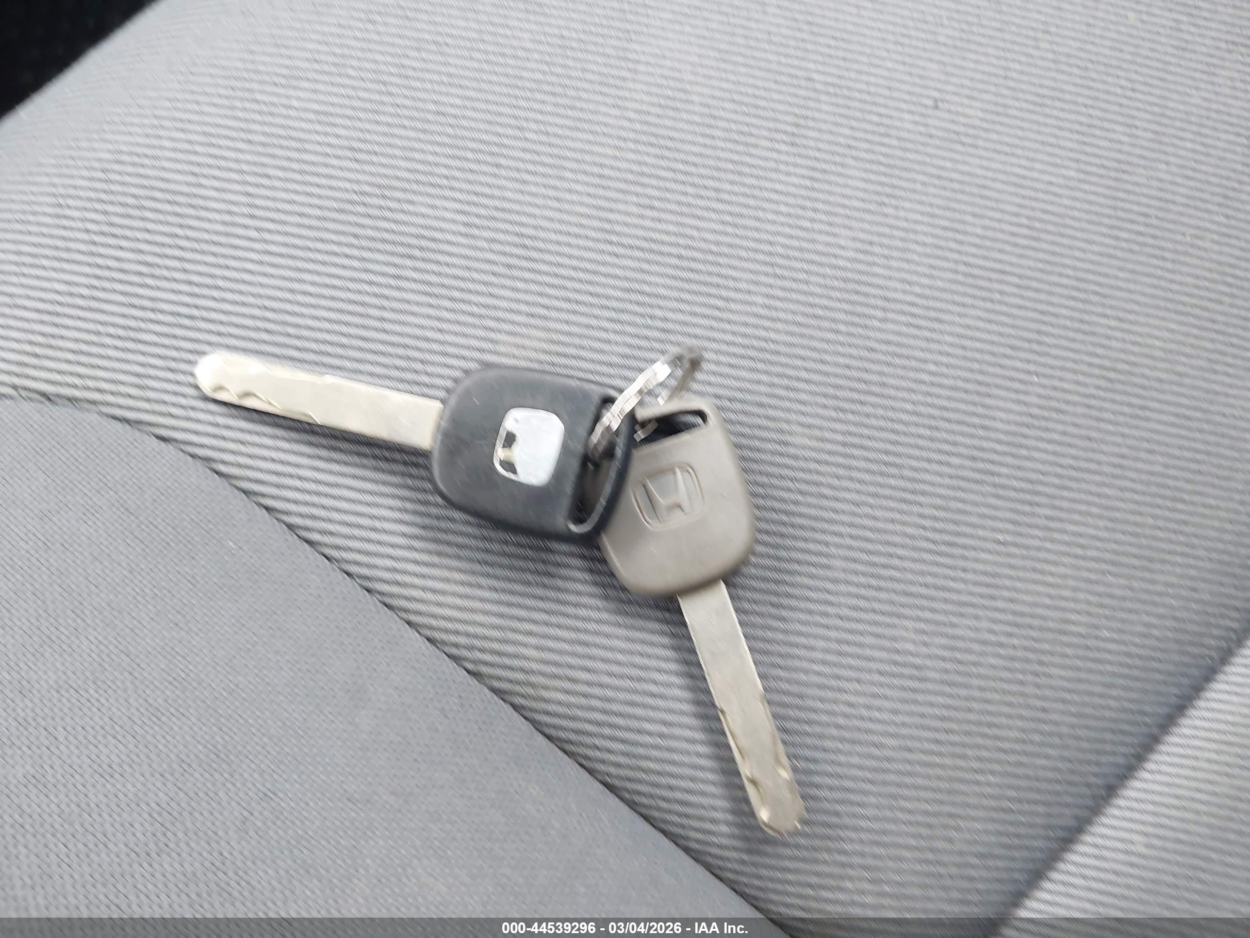 HONDA ELEMENT image 11