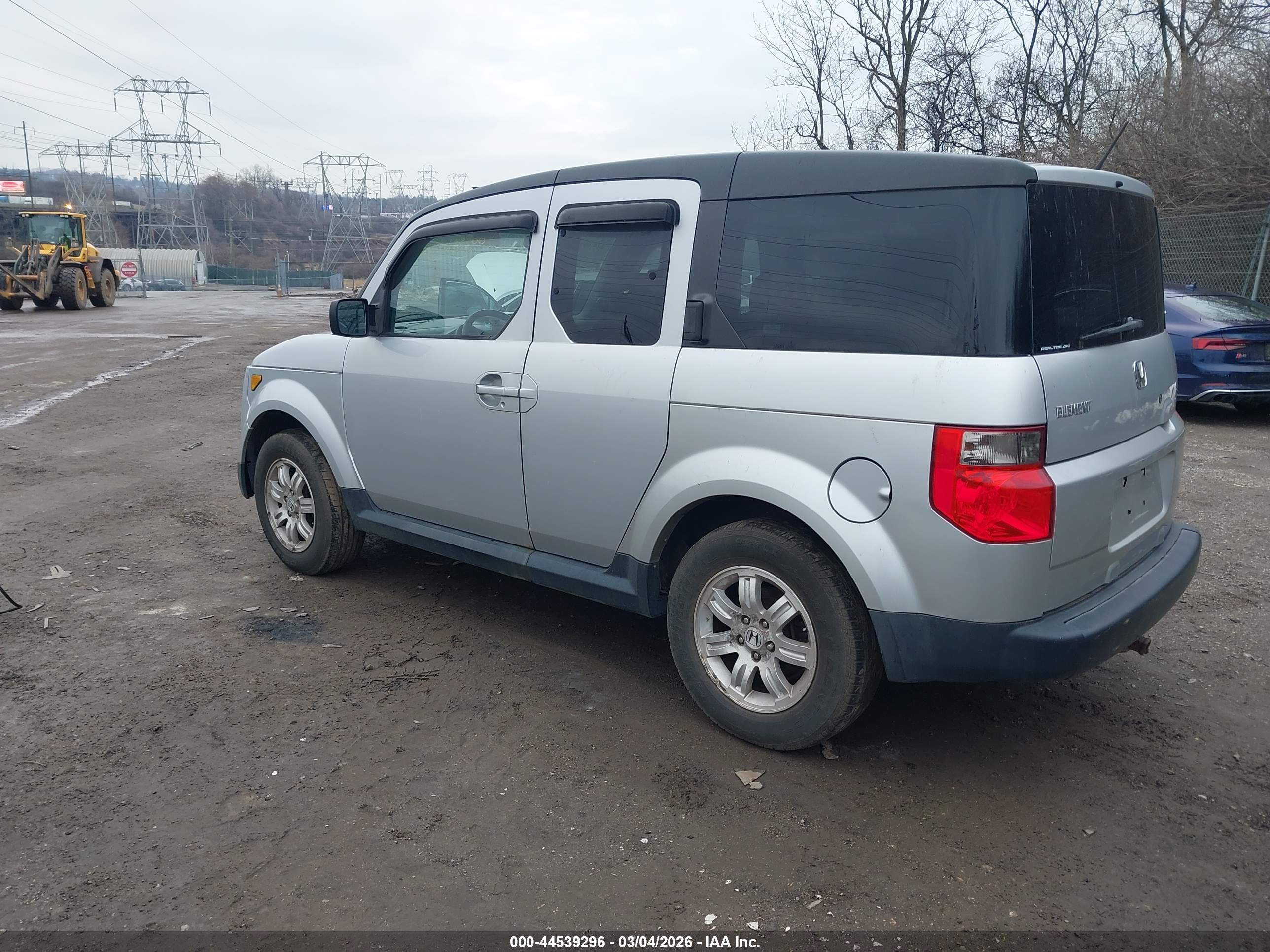 HONDA ELEMENT image 3