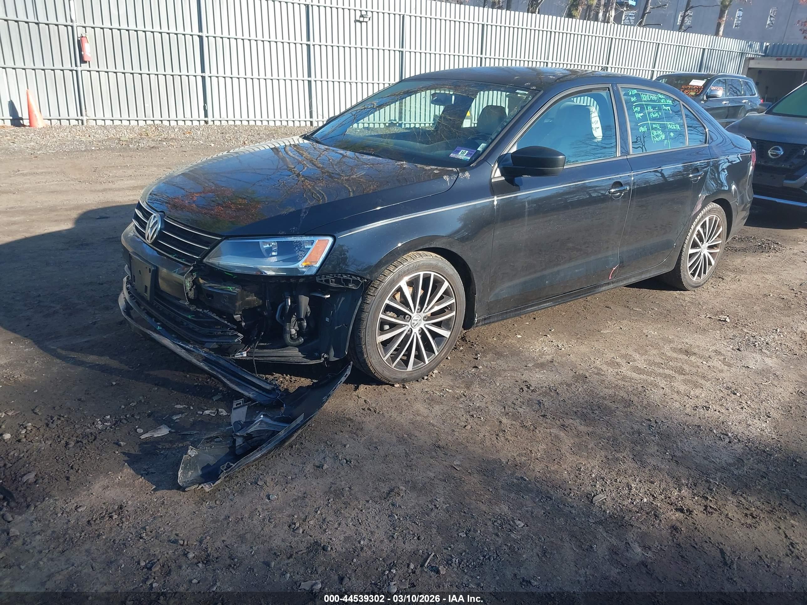 VOLKSWAGEN JETTA image 2