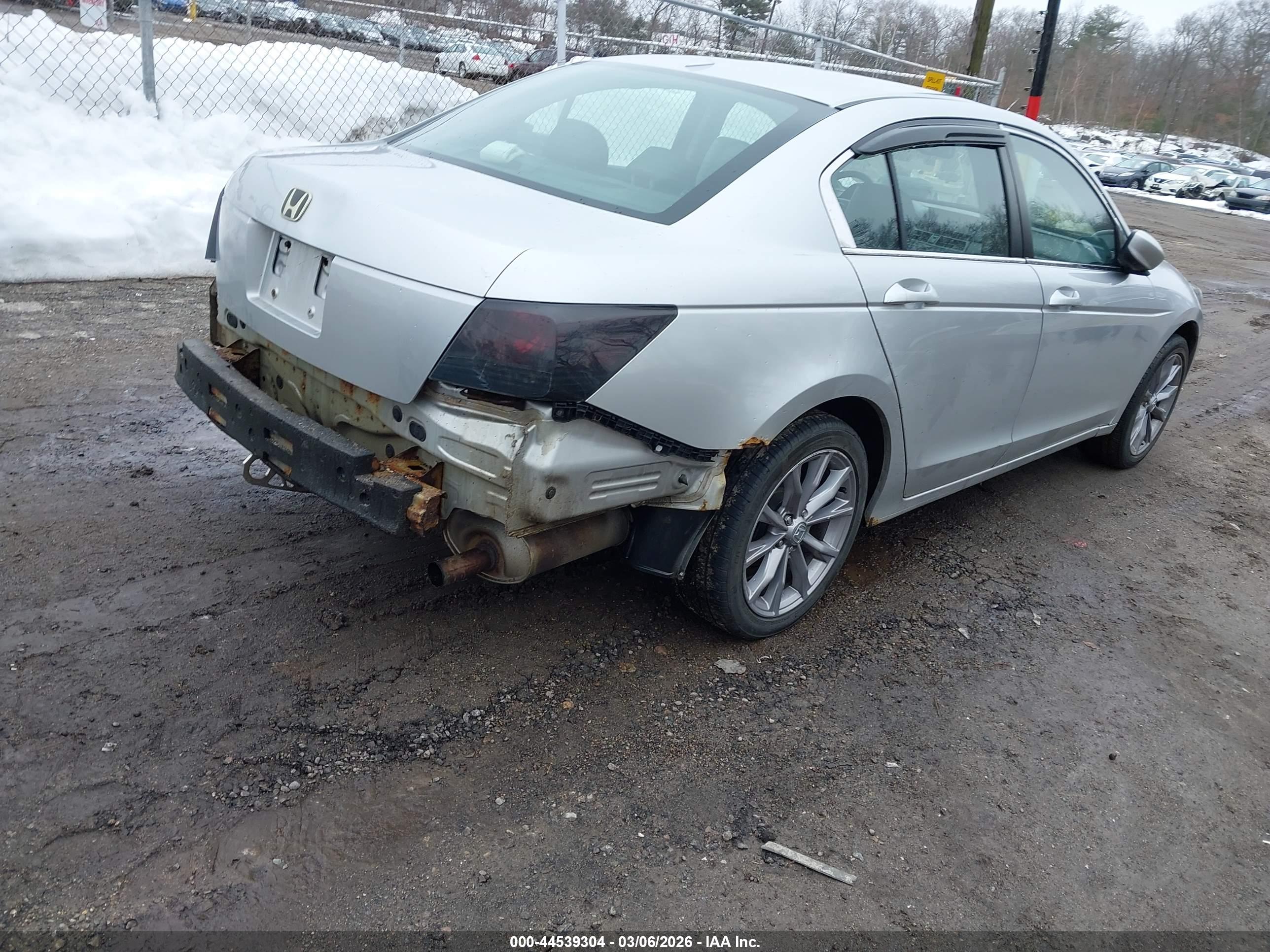 HONDA ACCORD image 4