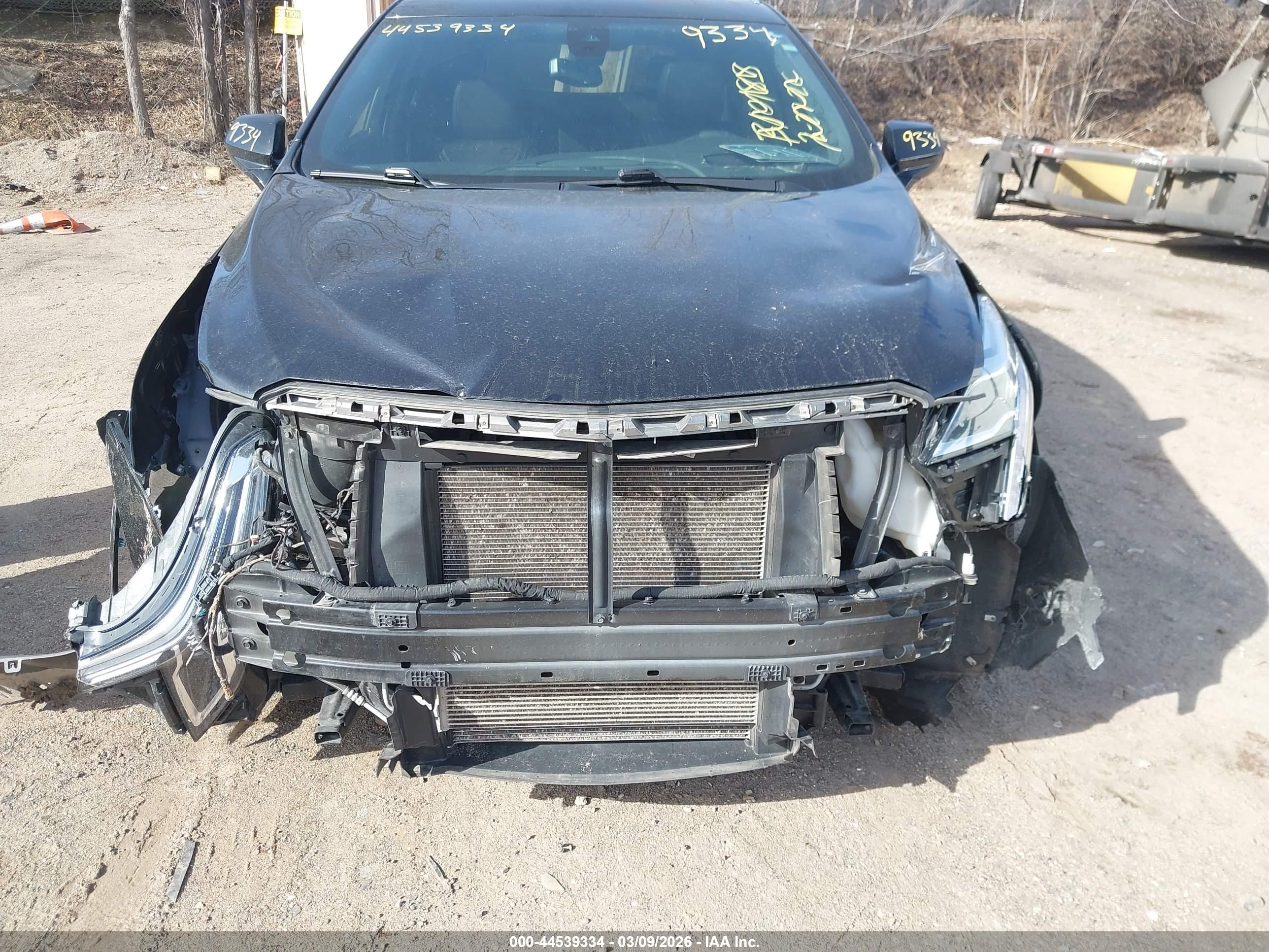 CADILLAC XT5 image 6