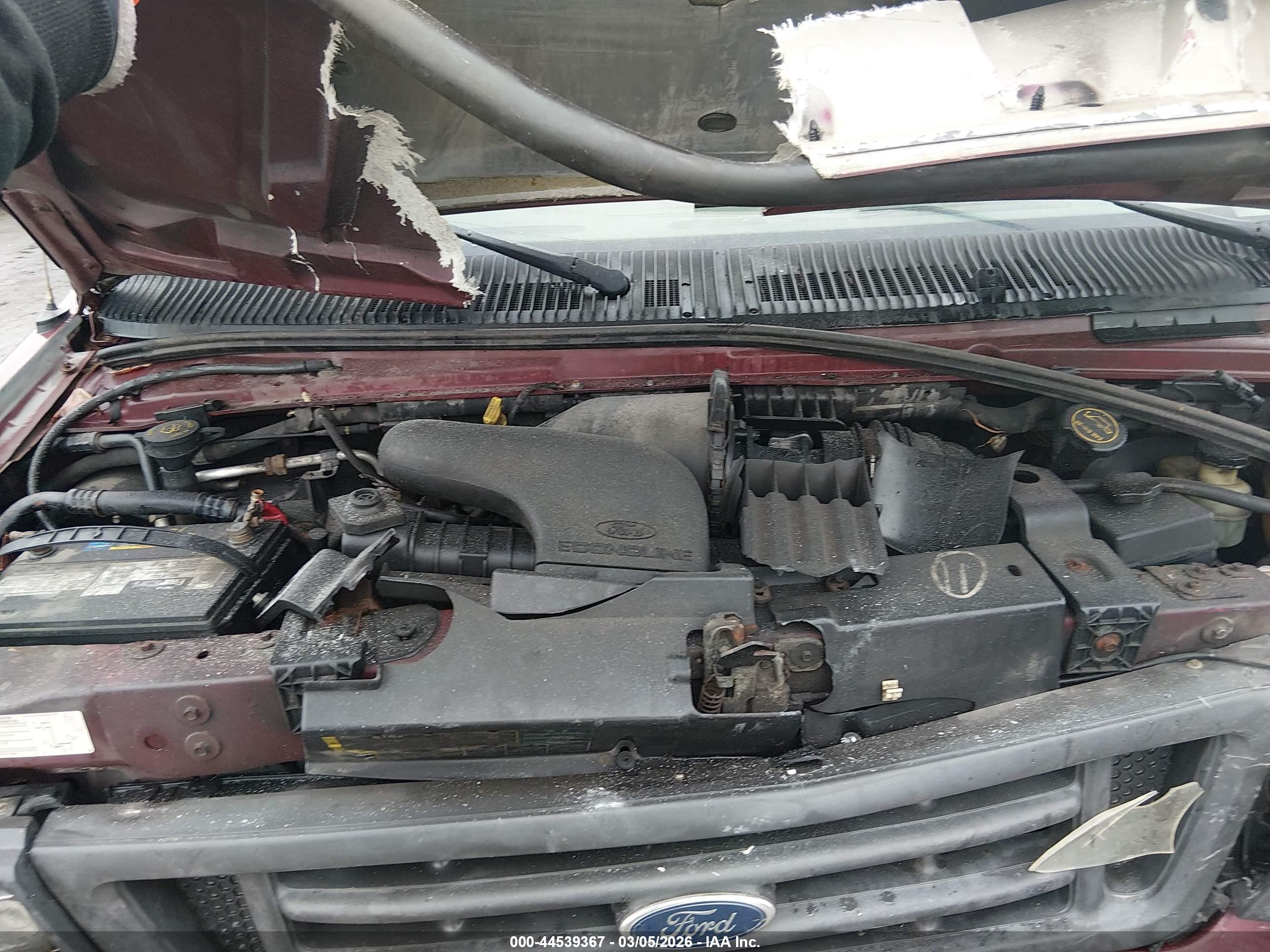 FORD E-150 image 10