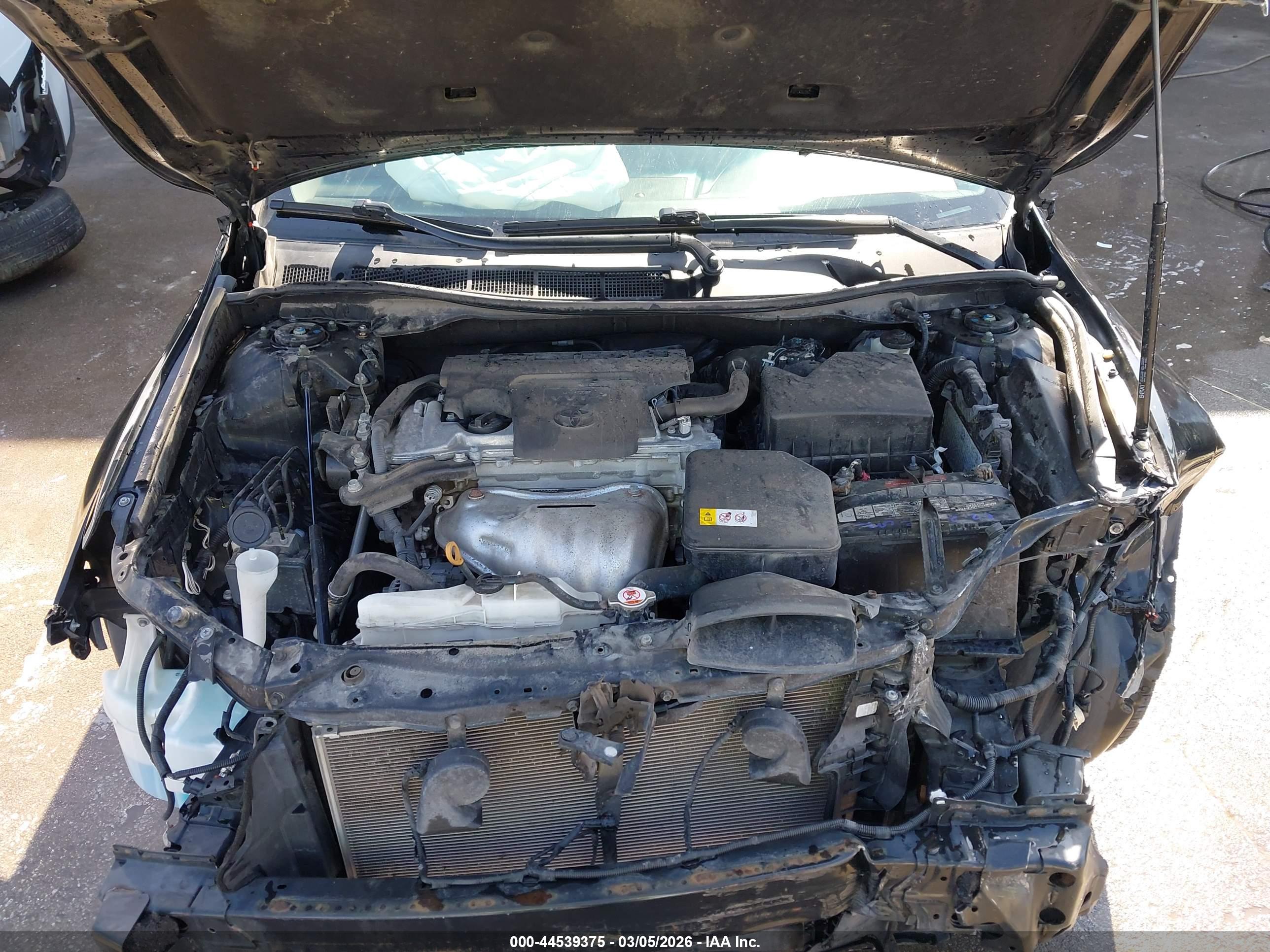 TOYOTA CAMRY image 10
