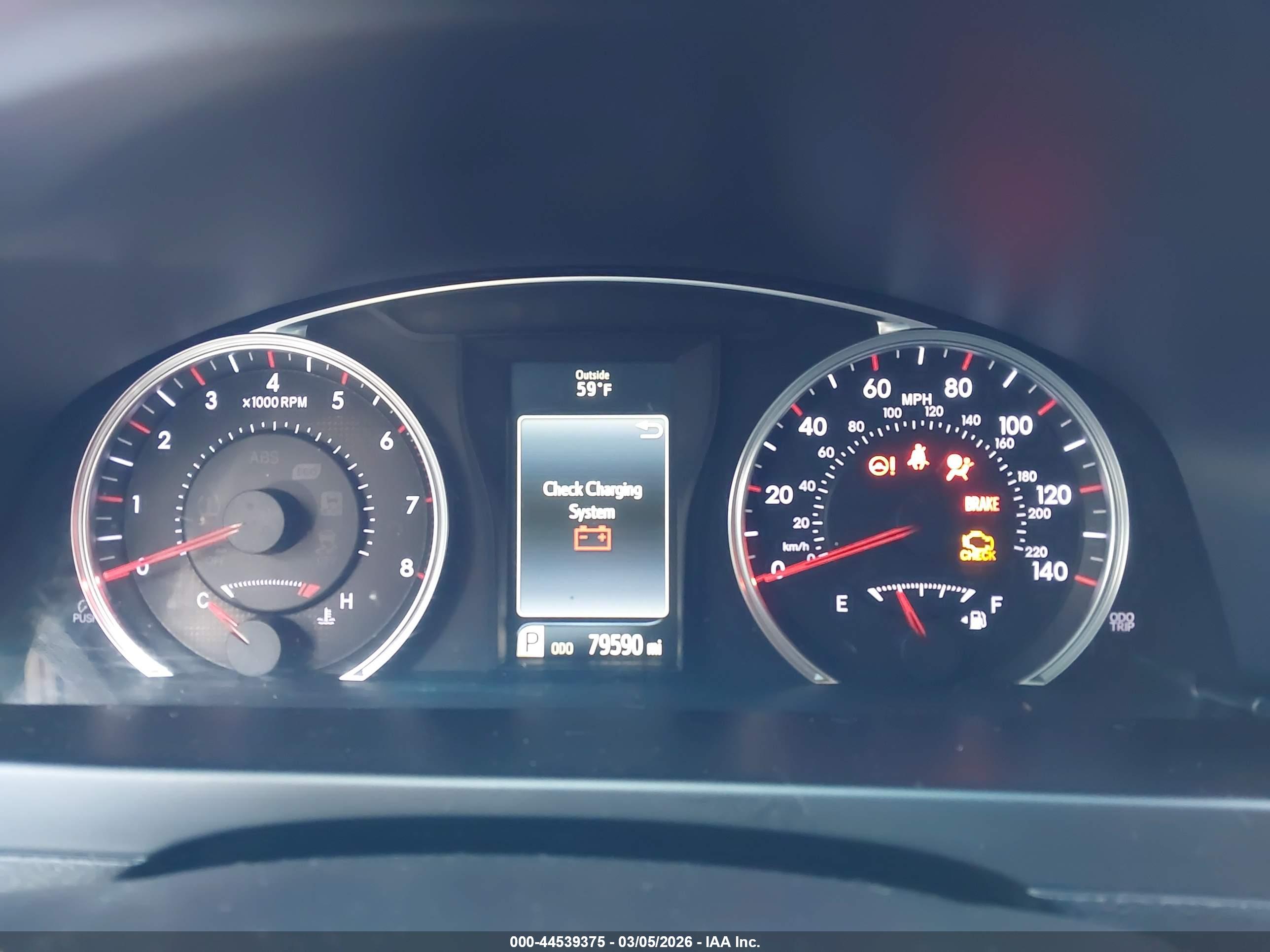 TOYOTA CAMRY image 7