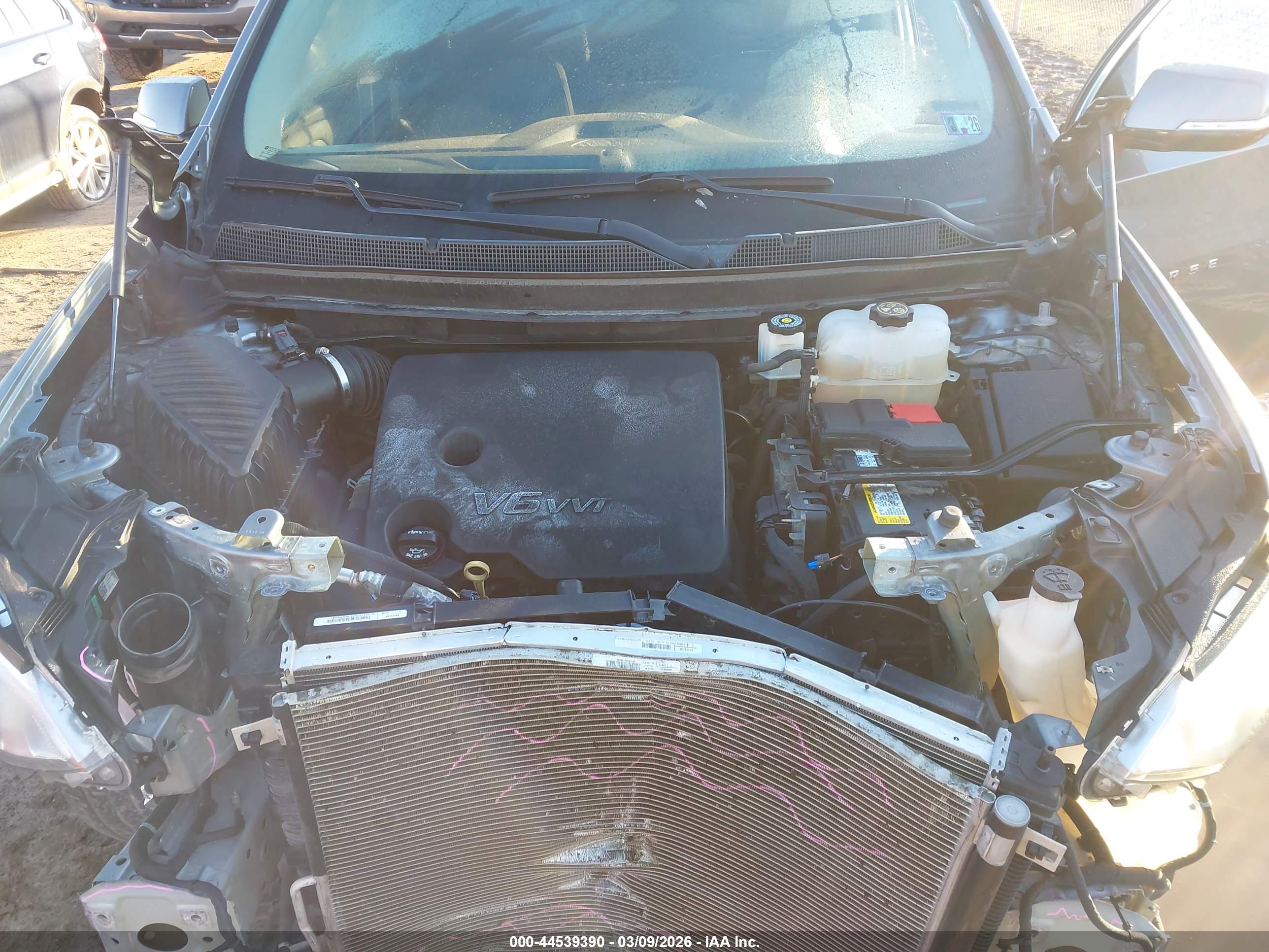 CHEVROLET TRAVERSE image 10