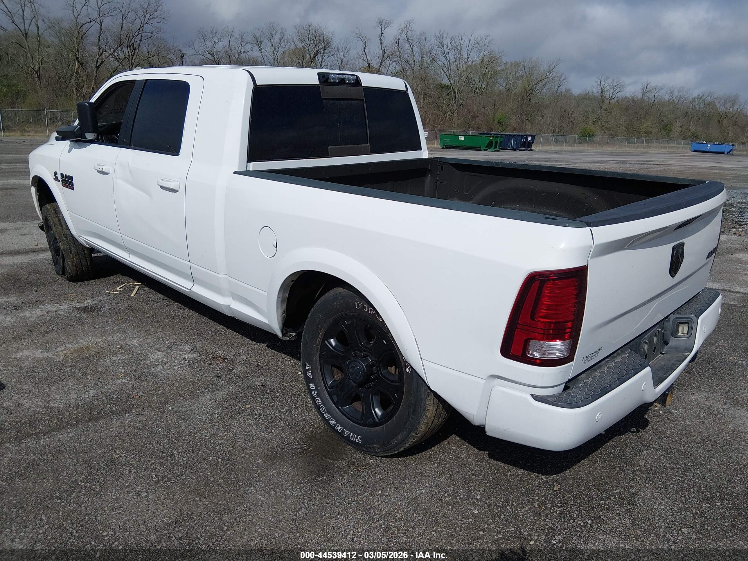 RAM 2500 image 3